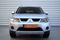 Mitsubishi Outlander 2.4 Intense+1.Hand+Keyless+7-Sitzer Gümüş rengi - thumbnail 5
