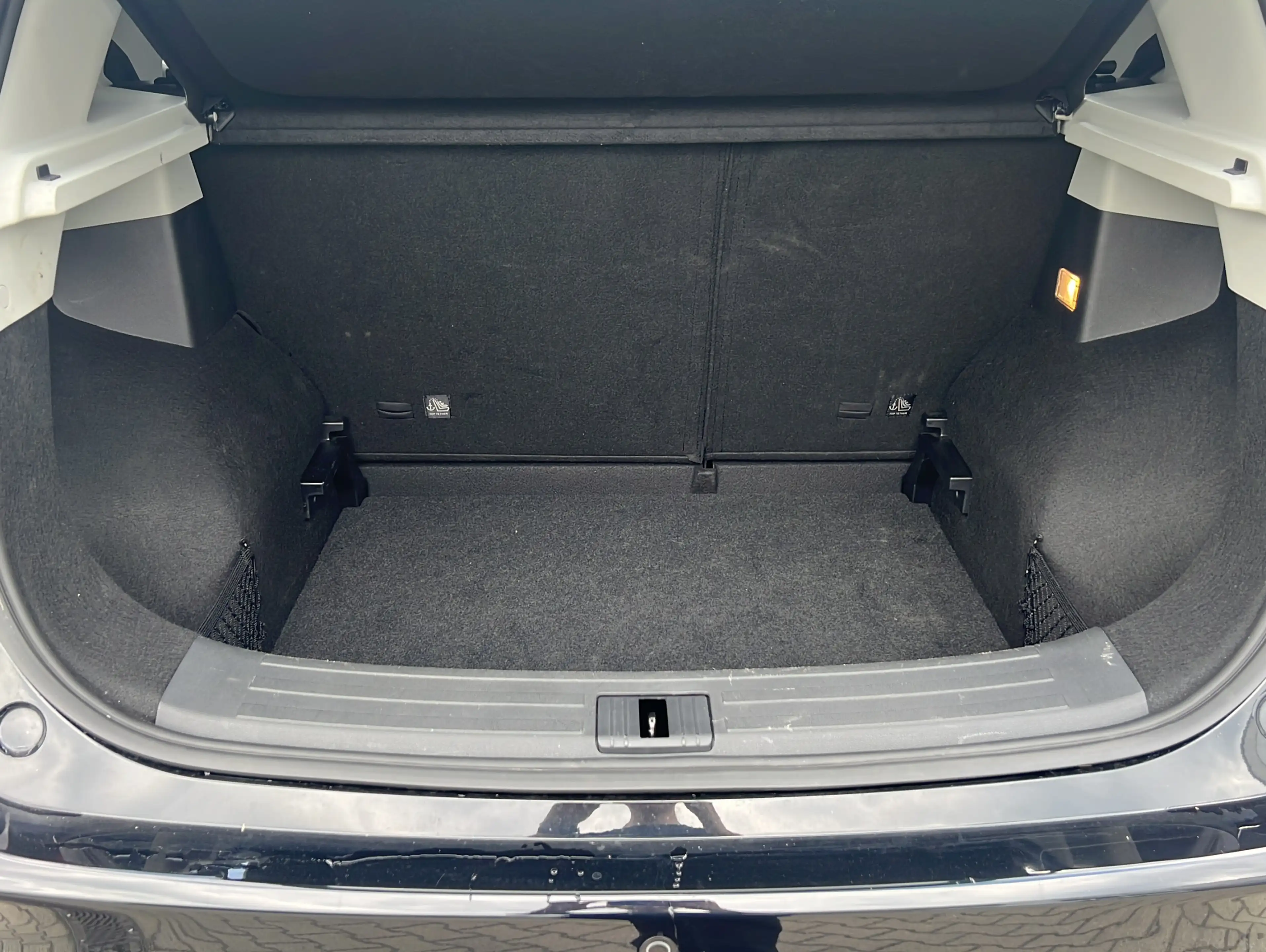 MG ZS 1.5 Luxury*Leder*i-Go Navi*LED*DAB+ — photo 8