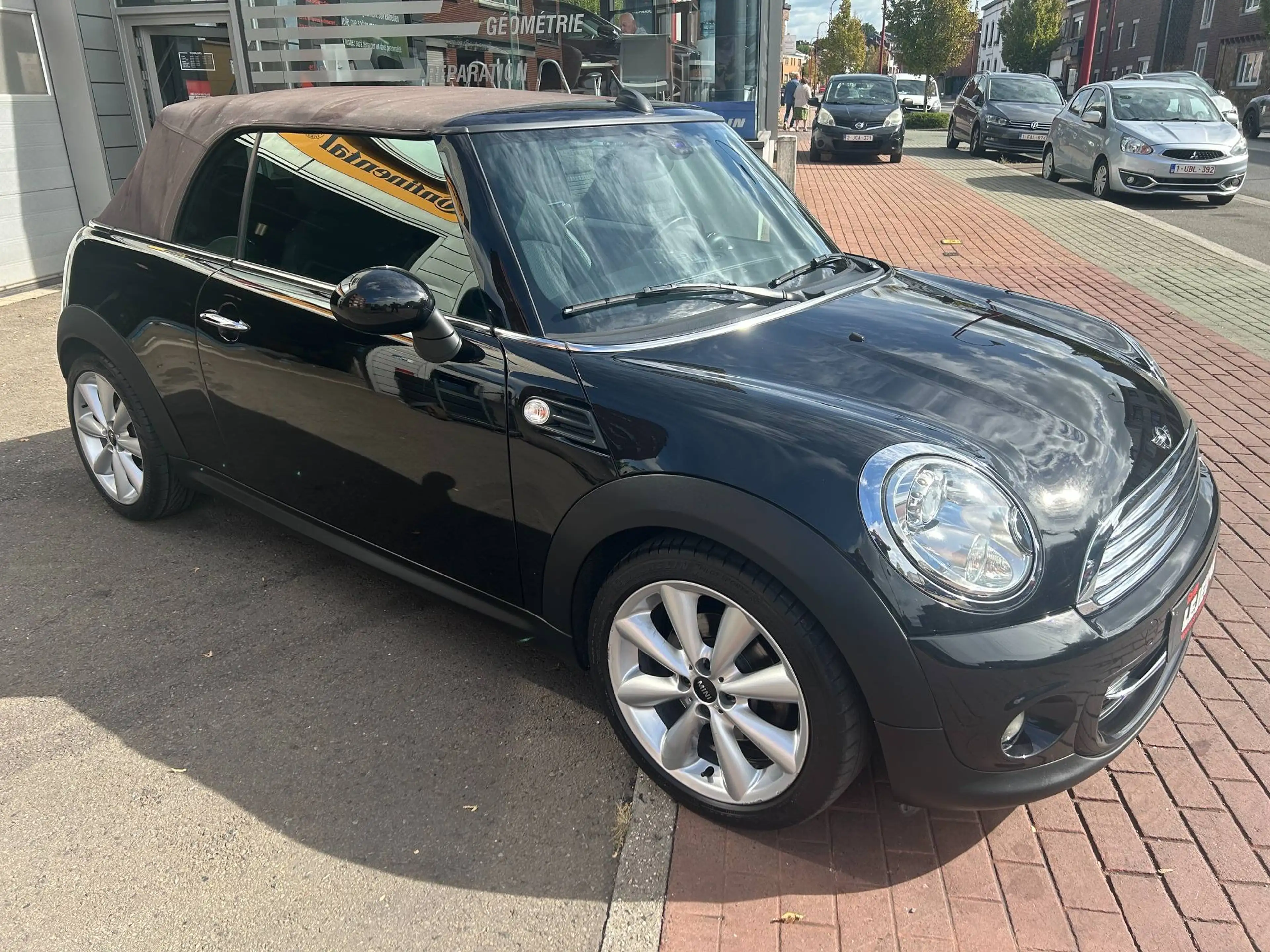 MINI Cooper Cabrio Mini Cabriolet 1.6i Cooper - Très belle! Garantie — photo 6