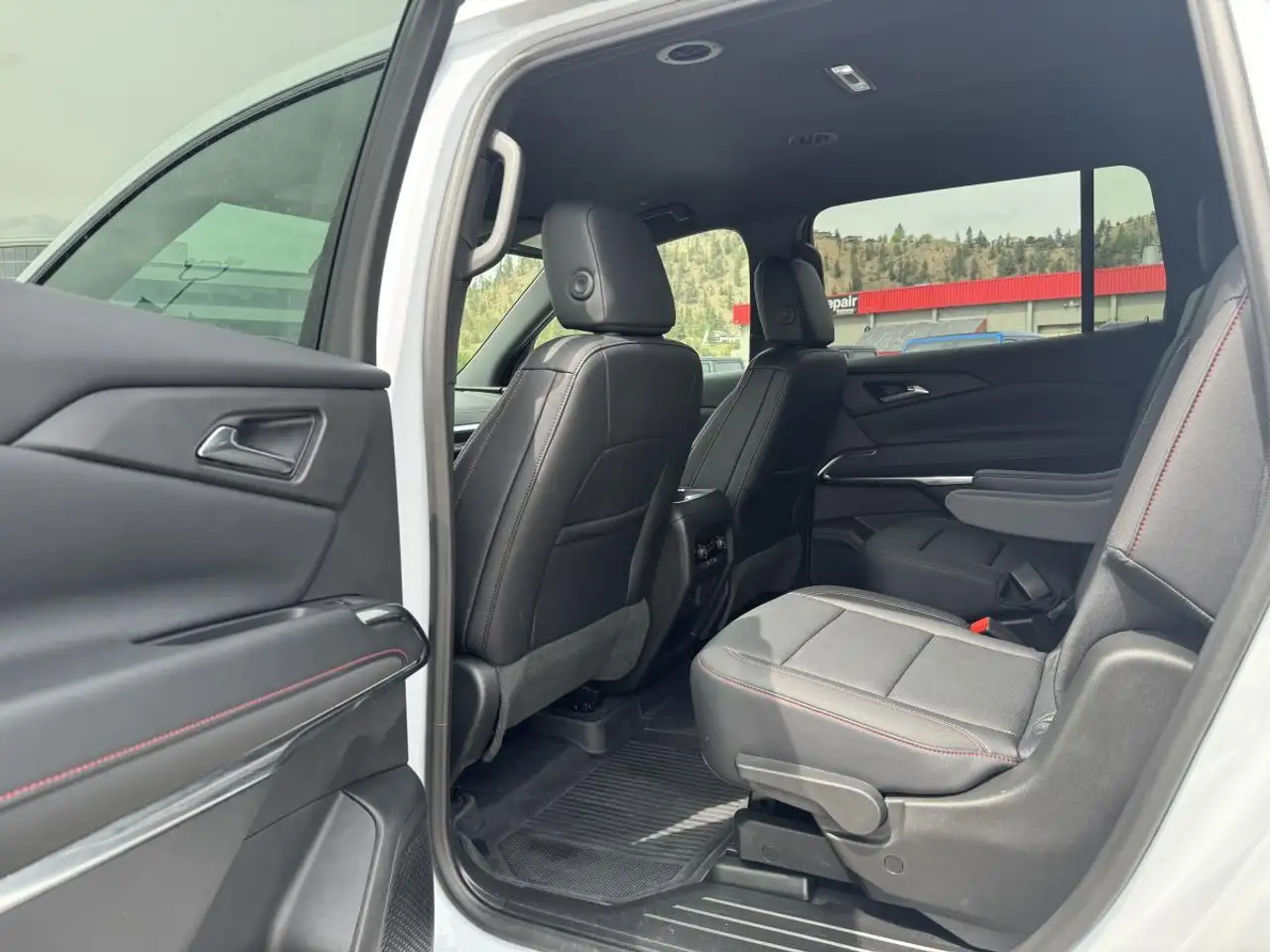 Chevrolet Traverse снимка Chevrolet Traverse