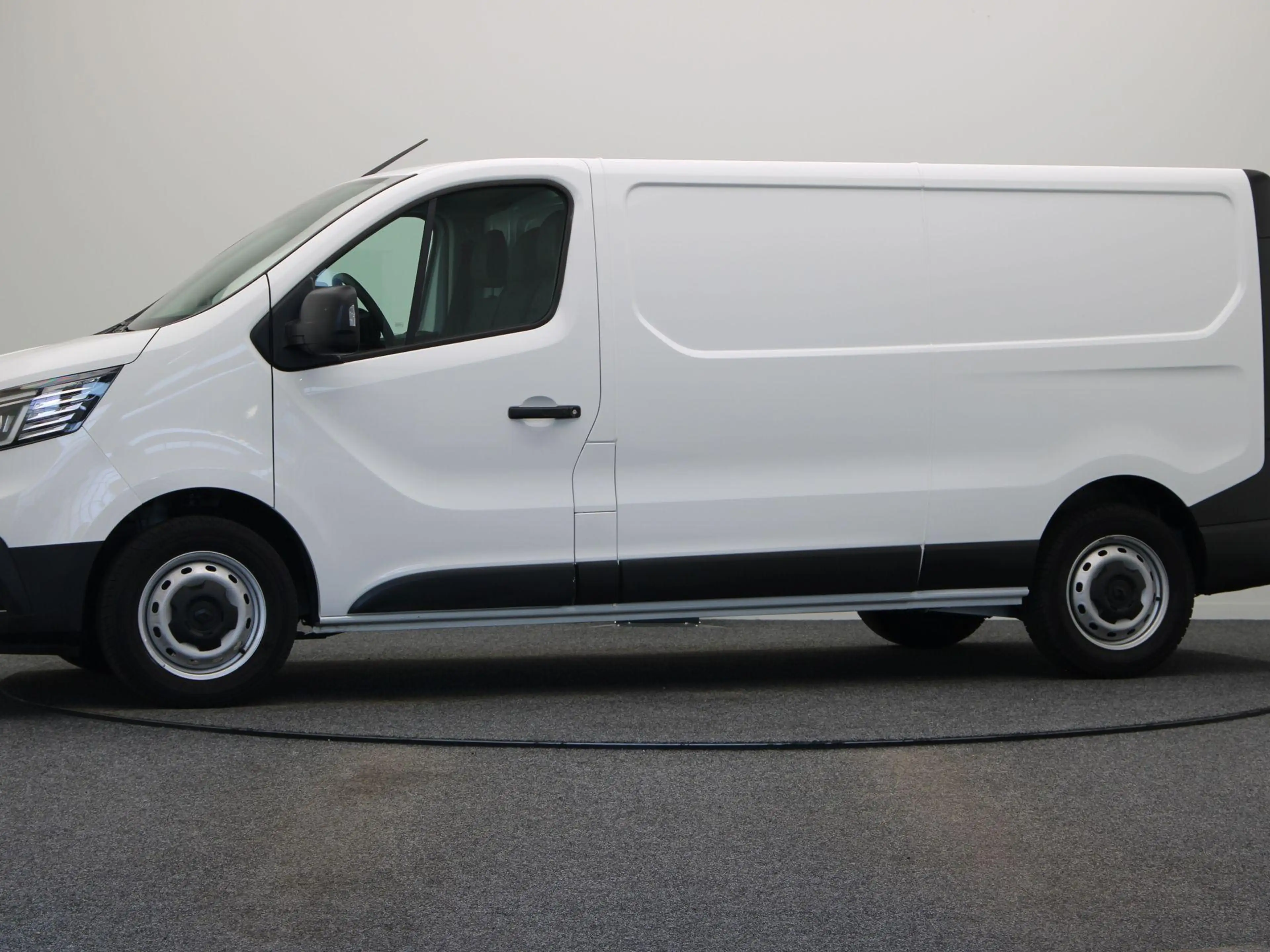 Renault Trafic 2.0 dCi 110pk T30 L2H1 Comfort | Laadruimtepakket — photo 12