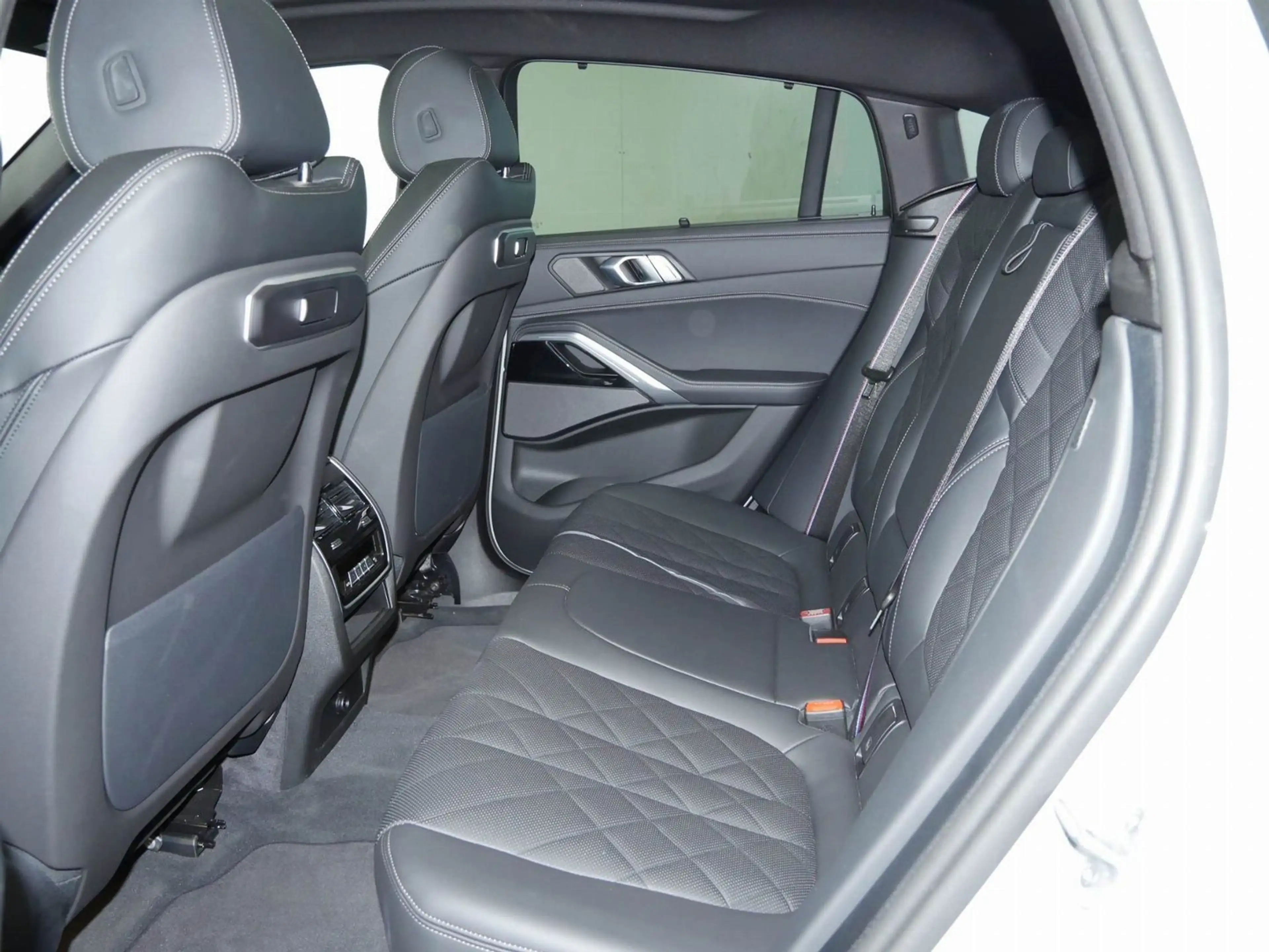 BMW X6 xDrive30d M SPORTPAKET PRO+22"ALU+PANO+ — photo 15