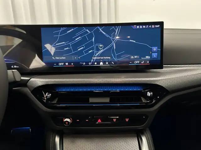 BMW I4 view 11