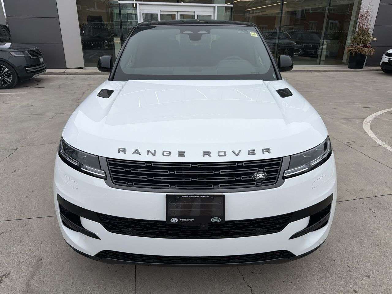 2026 Land Rover Range Rover Sport P360 S alt 3