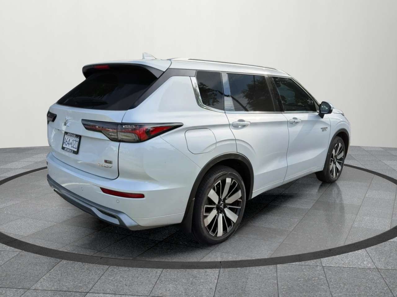 2026 Mitsubishi Outlander GT S-AWC — снимка 4