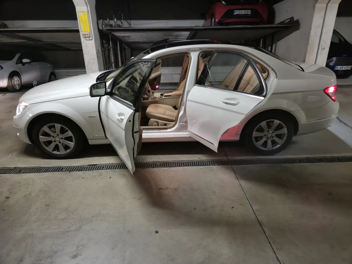 Mercedes-Benz C 200 Kompressor Elegance Weiß - 1