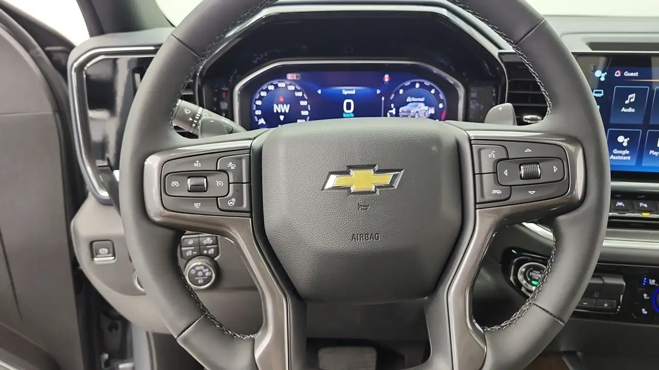 Chevrolet Silverado 1500 photo Chevrolet Silverado 1500
