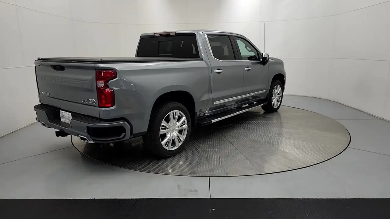 Chevrolet Silverado 1500 photo Chevrolet Silverado 1500
