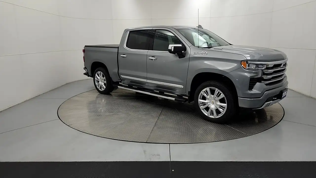 Chevrolet Silverado 1500 photo Chevrolet Silverado 1500