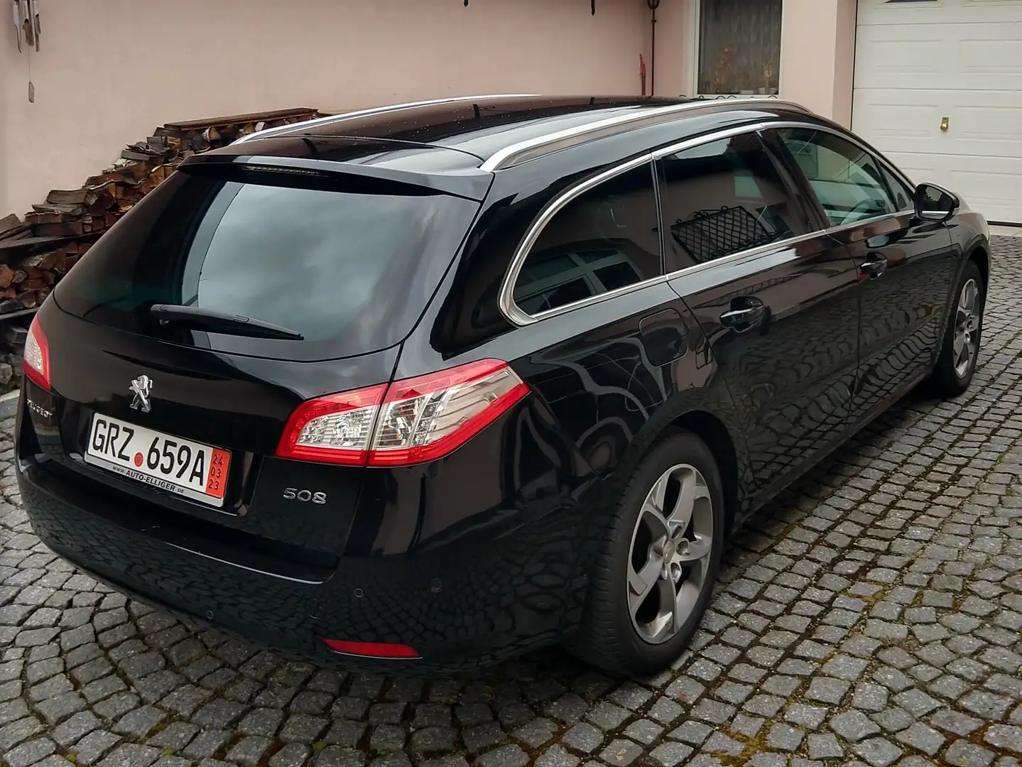 Peugeot 508 SW BlueHDi 150 Stop Schwarz - 2