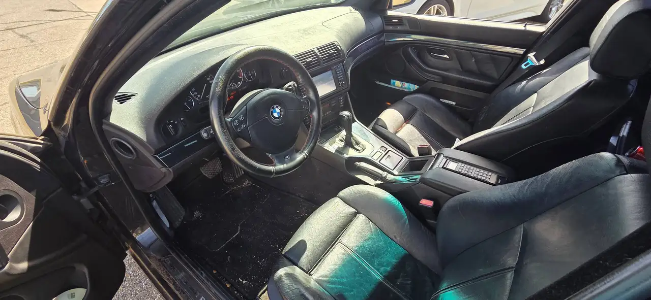 BMW 523i touring, foto 3