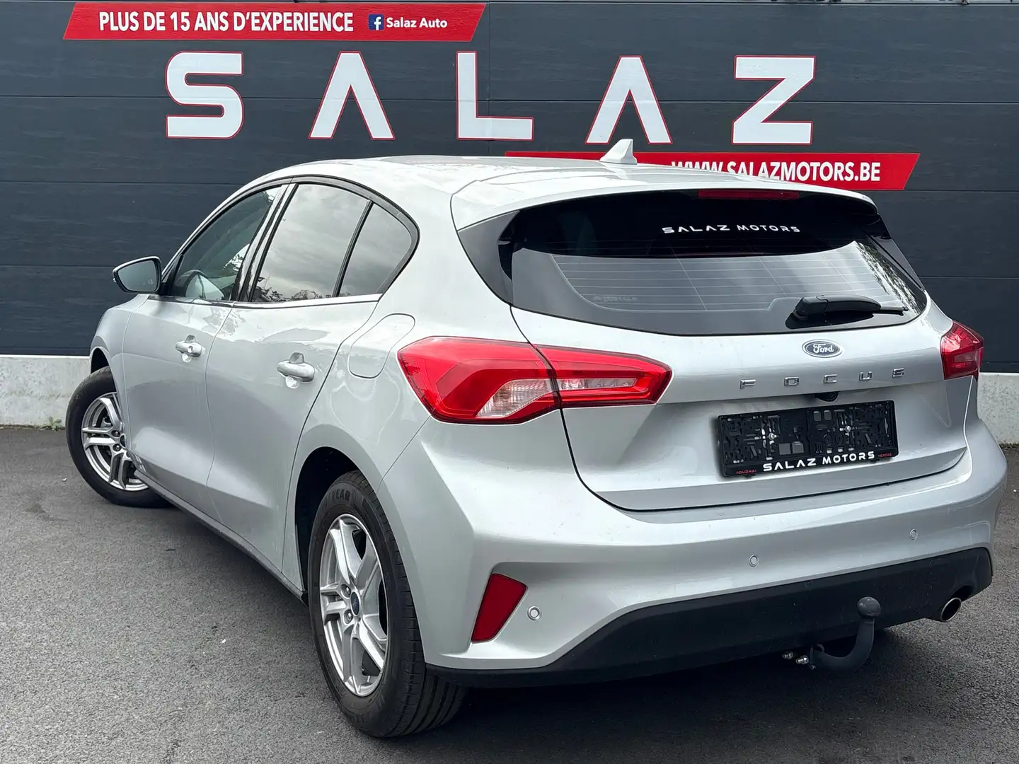 Ford Focus Focus 1.5 EcoBlue Connected /GARANTIE/NEUVE Grijs - 2