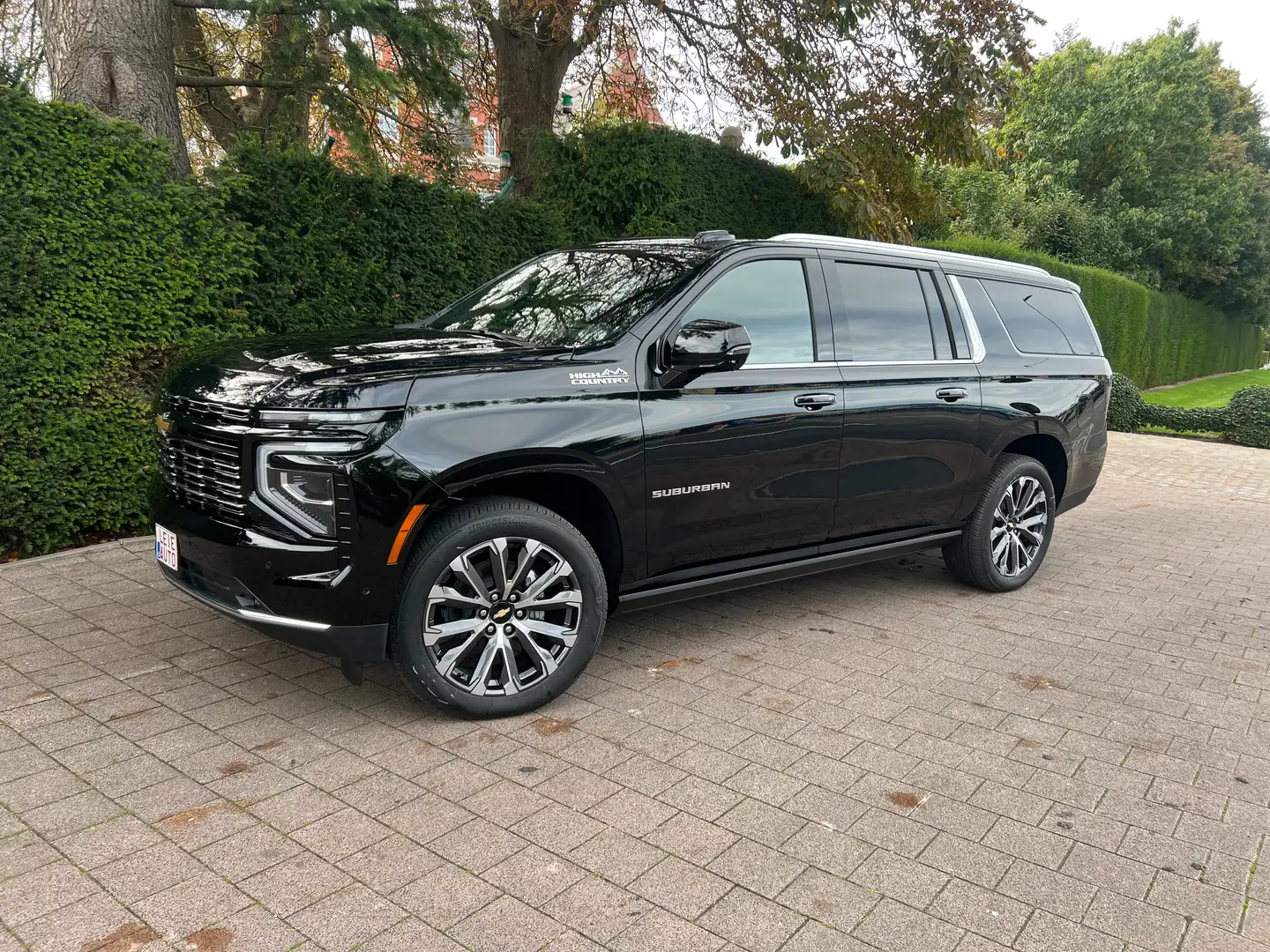 Chevrolet Suburban High Country 6.2L V8 €86.500,- excl btw. Negro - 2