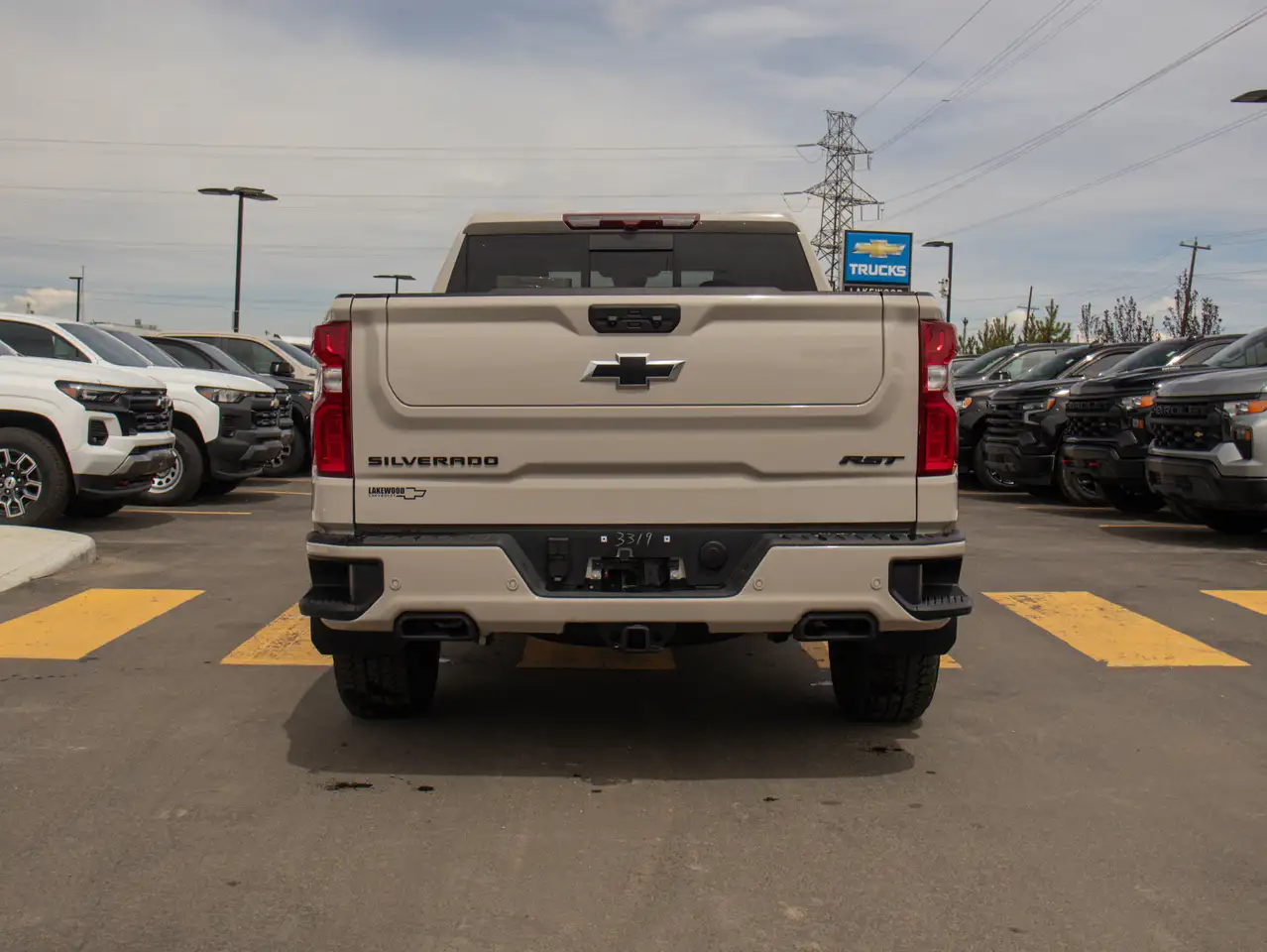 Chevrolet Silverado 1500 снимка Chevrolet Silverado 1500