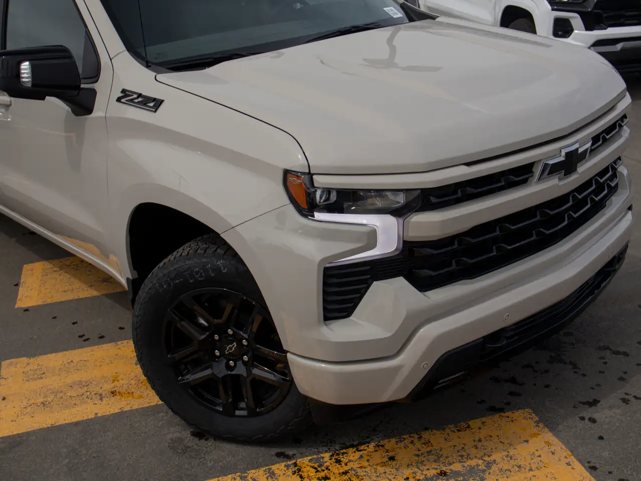 Chevrolet Silverado 1500 снимка Chevrolet Silverado 1500