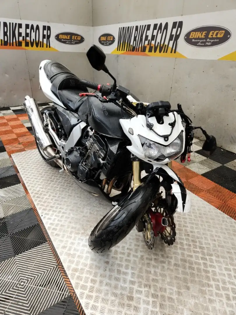 Kawasaki Z 1000 Schwarz - 2