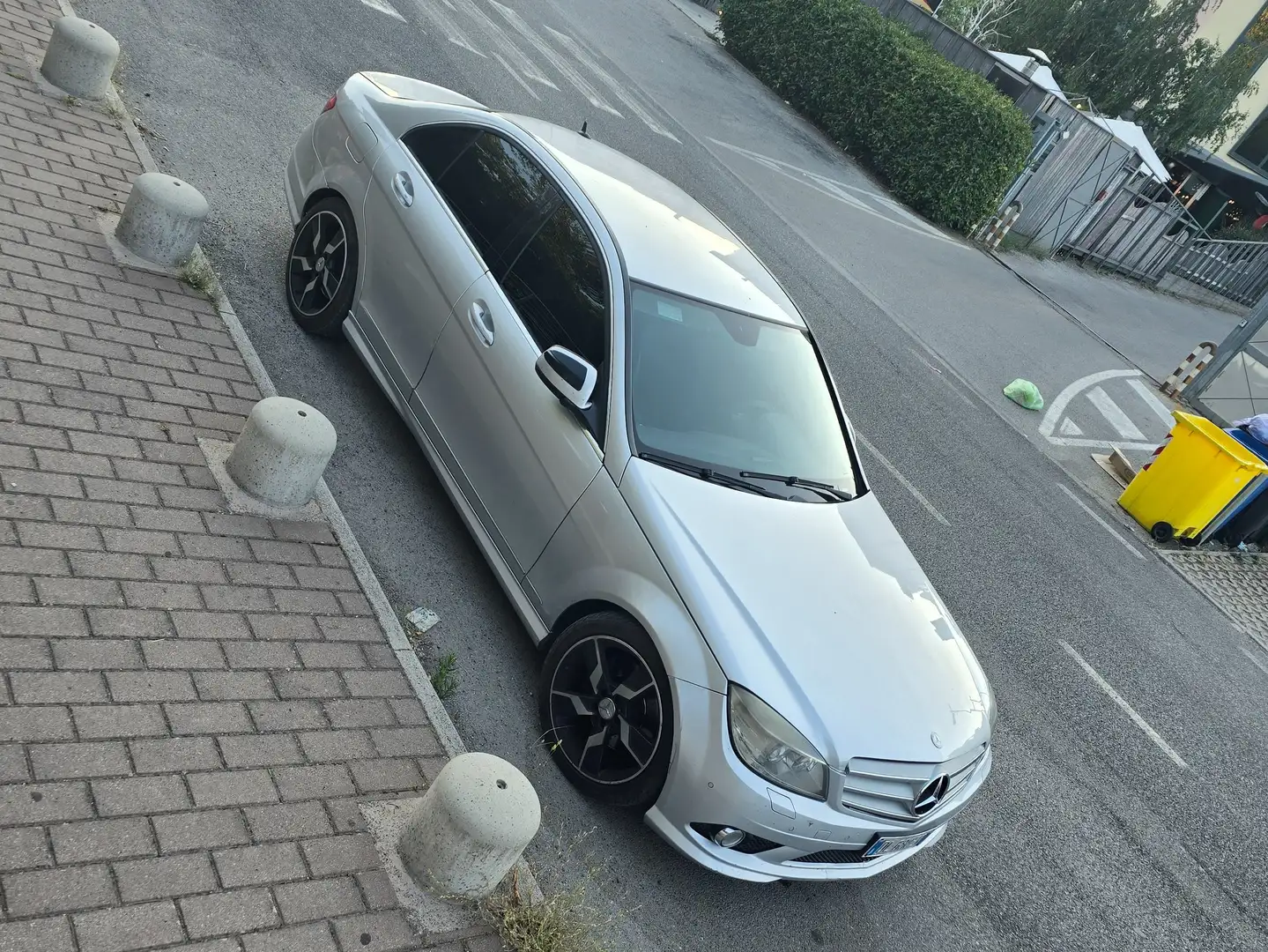 Mercedes-Benz C 320 Classe C - W204 2009 Berlina (320) cdi AMG 4matic Šedá - 1