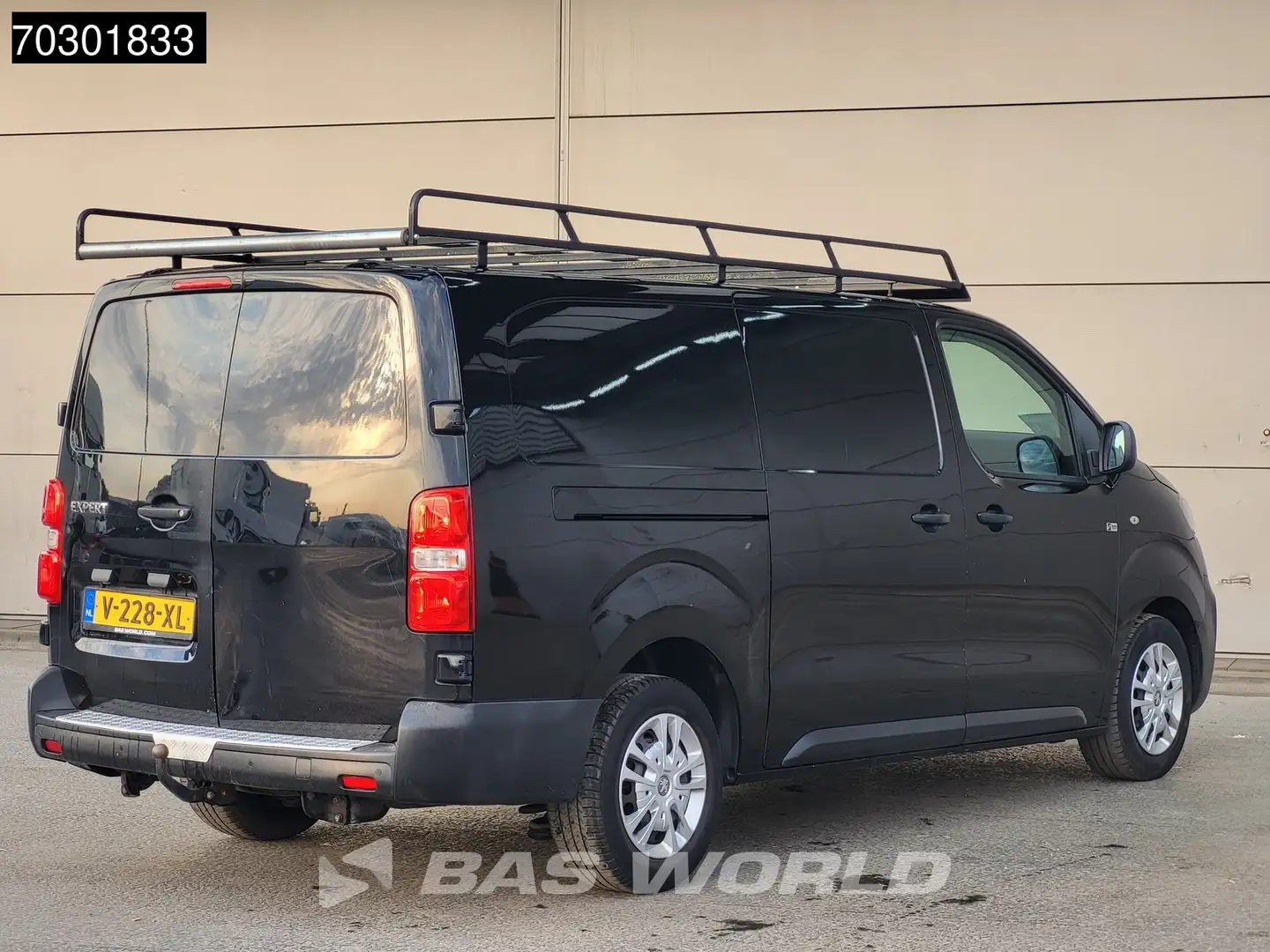 Opel Vivaro 120PK L3H1 Trekhaak Airco Cruise Imperiaal Parkeer Noir - 2