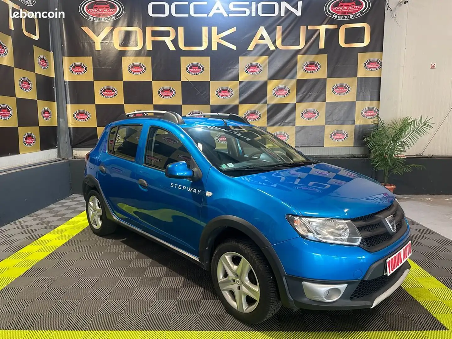 Dacia Sandero 0.9 Tce 90 cv Ambiance Azul - 1