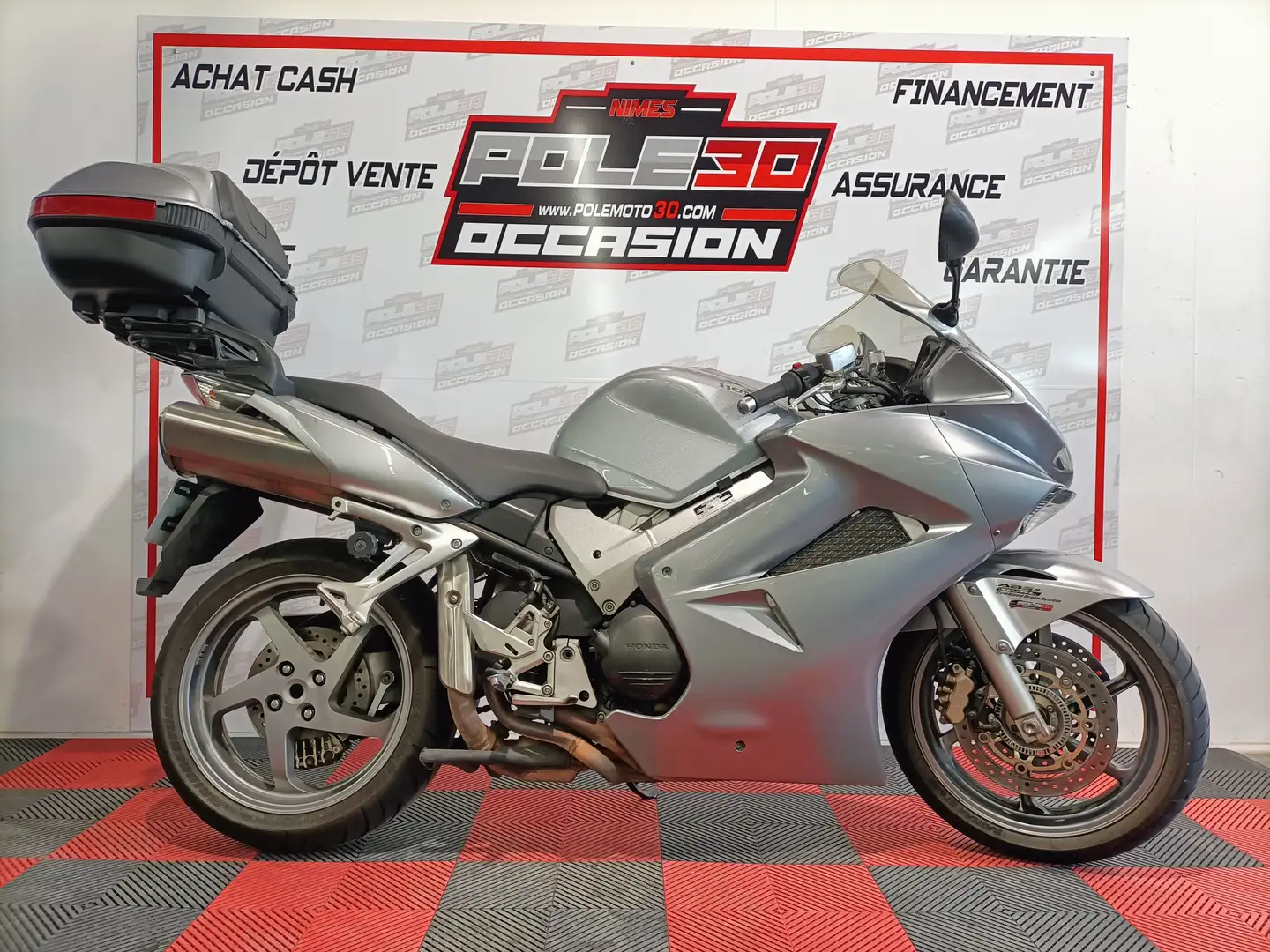 Honda VFR 800 Gris - 1