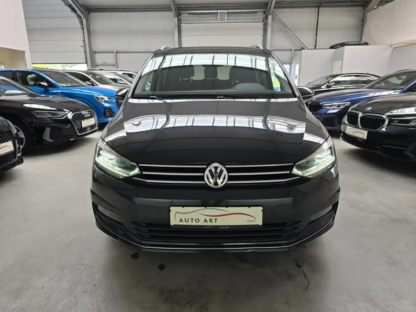 Volkswagen Touran Highline Pano AHK 7Sitzer ACC Navi SHZ LED Grigio - 2