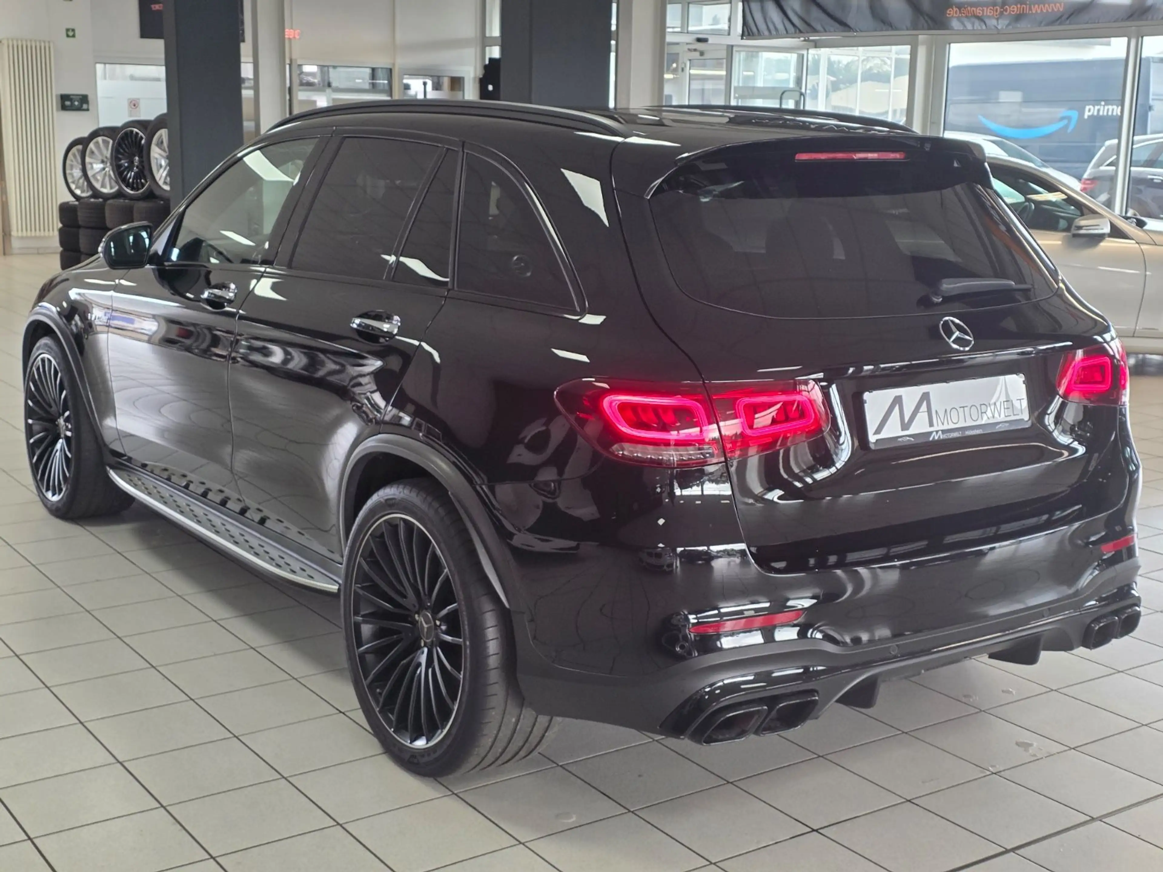 Mercedes-Benz GLC 63 AMG Panorama/360°/Night/Performance AGA — photo 4
