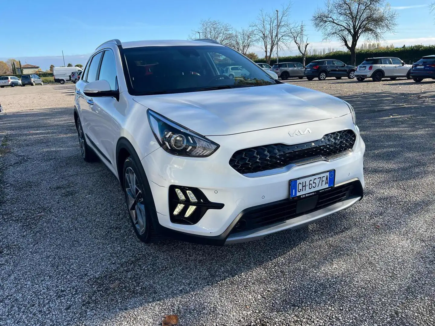 Kia Niro 1.6 GDi DCT HEV Evolution Blanc - 2