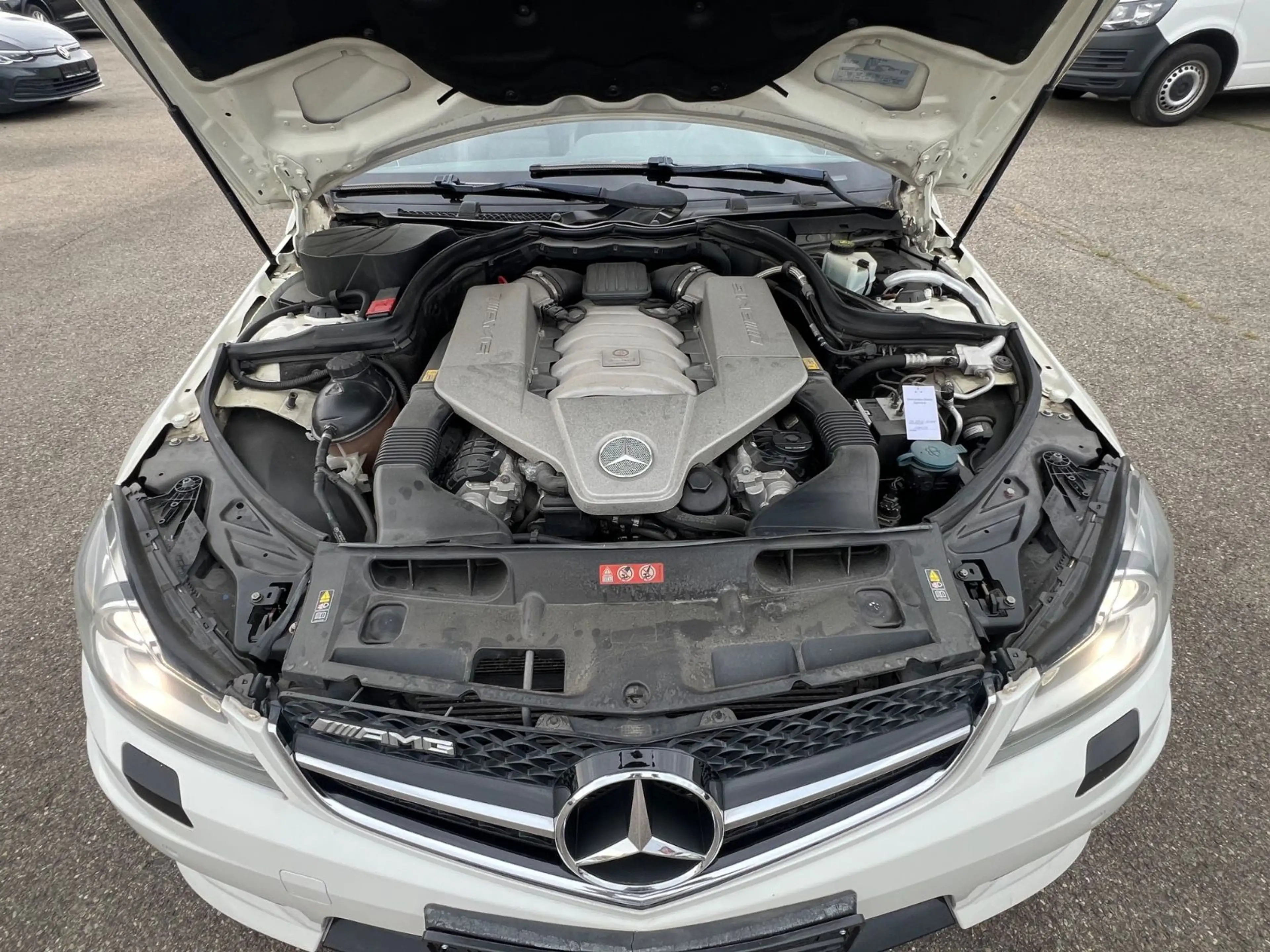 Mercedes-Benz C 63 AMG C63 AMG Lim.*Sport*Leder*Xenon*LED*H&K*Carbon ** — photo 11