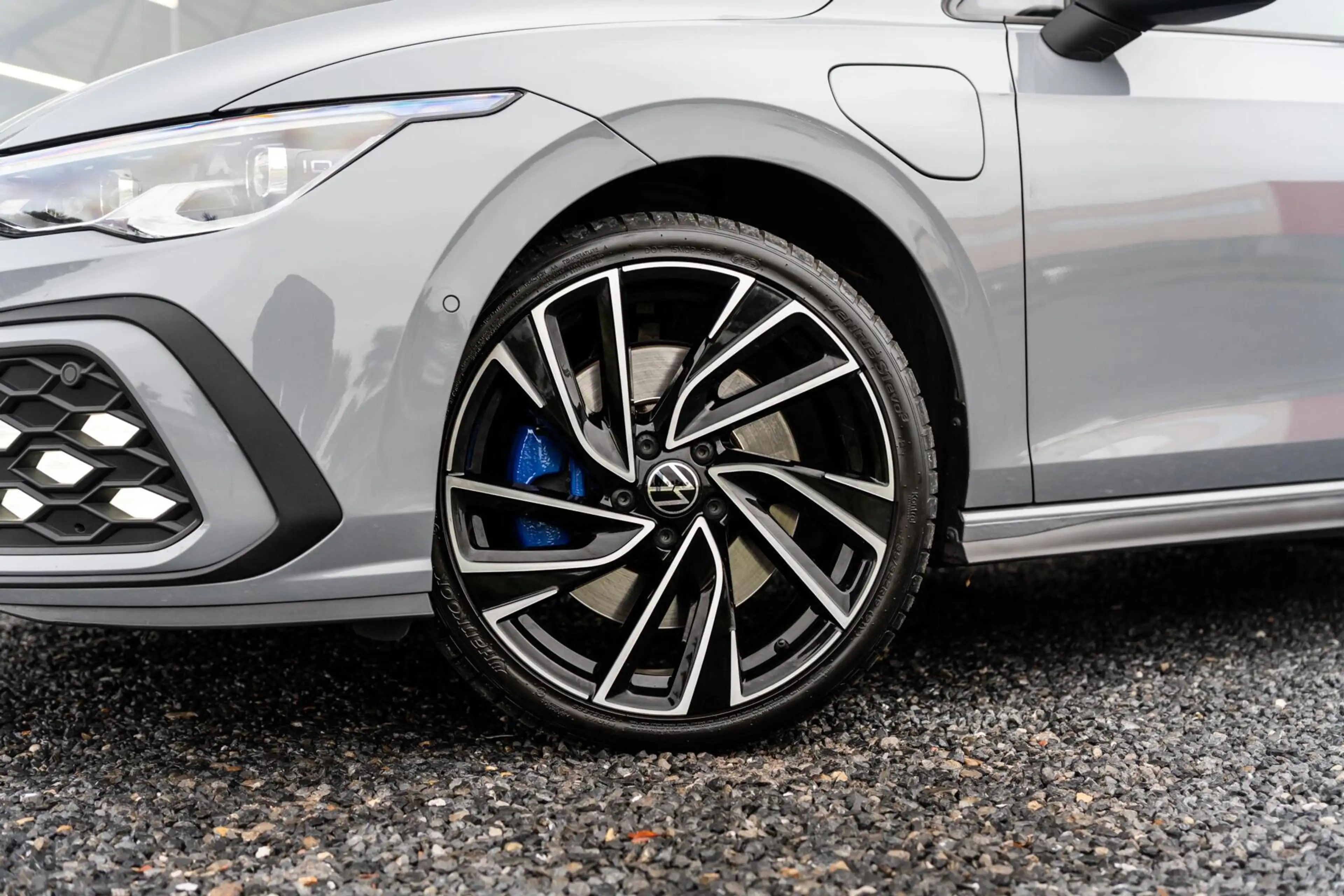 Volkswagen Golf GTE 1.4 eHybrid Pano Headup IQ lights — photo 11