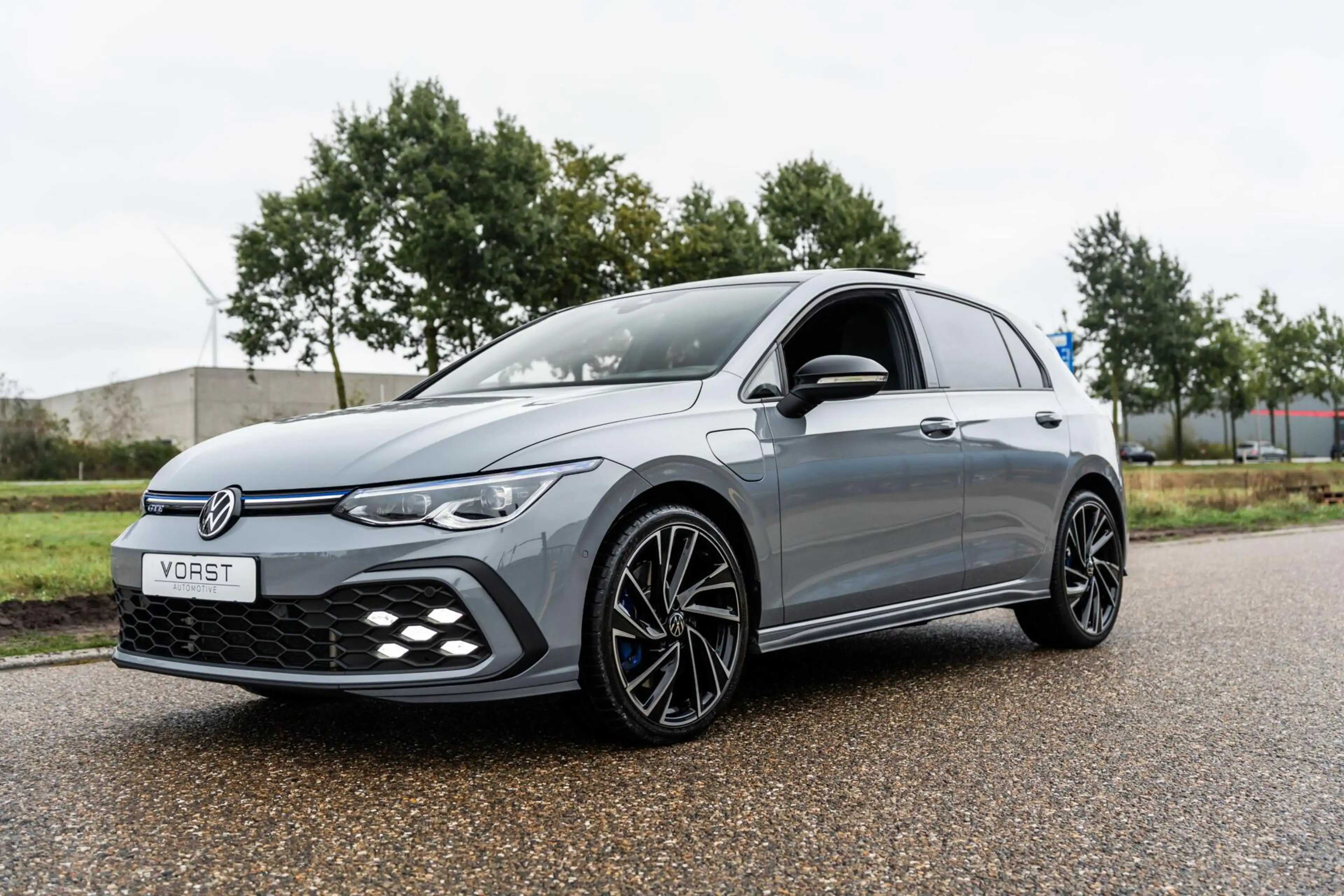 Volkswagen Golf GTE 1.4 eHybrid Pano Headup IQ lights — photo 10