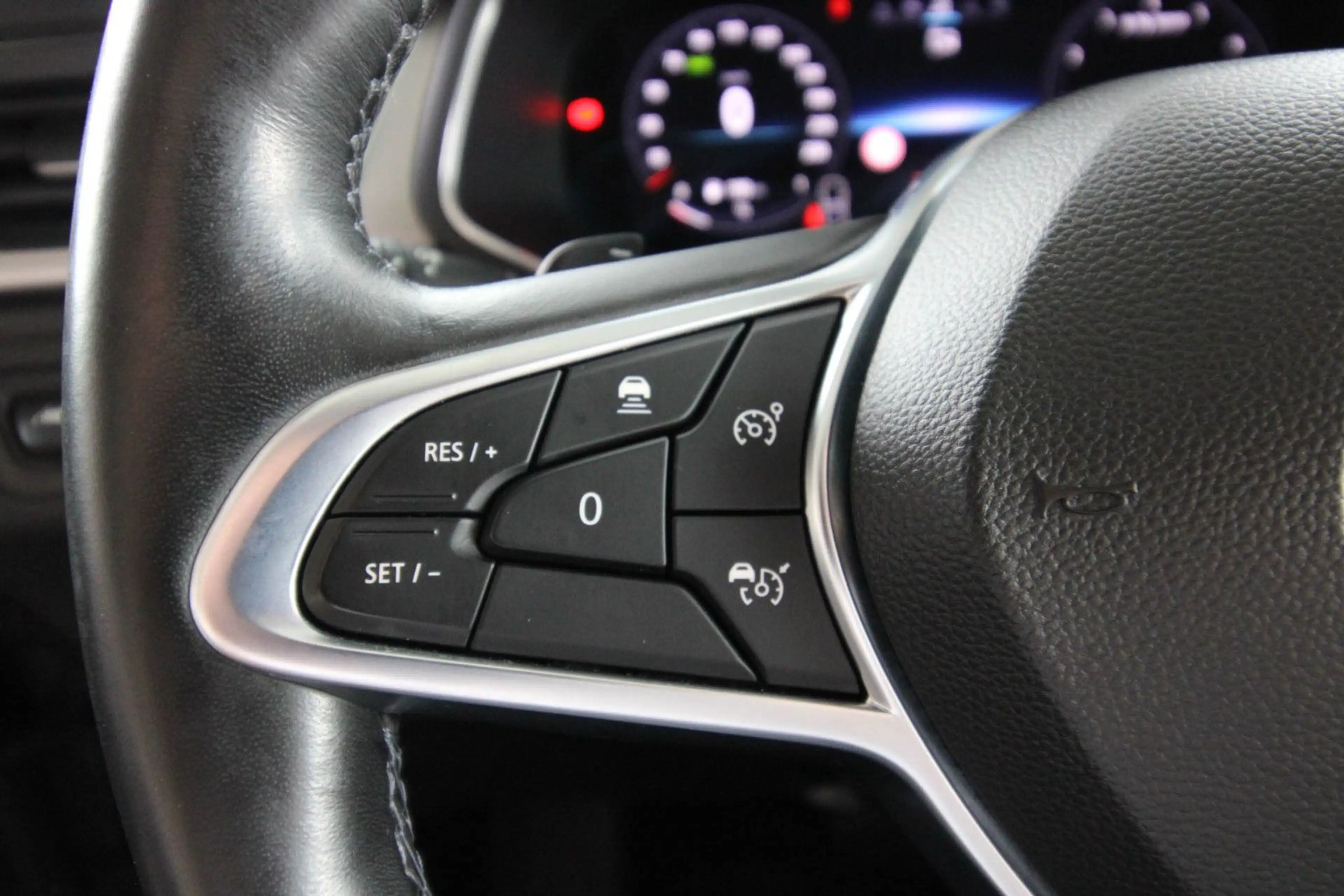 Renault Captur II Intens/LED/ACC/Virtual/Navi/DAB+/360° — photo 13