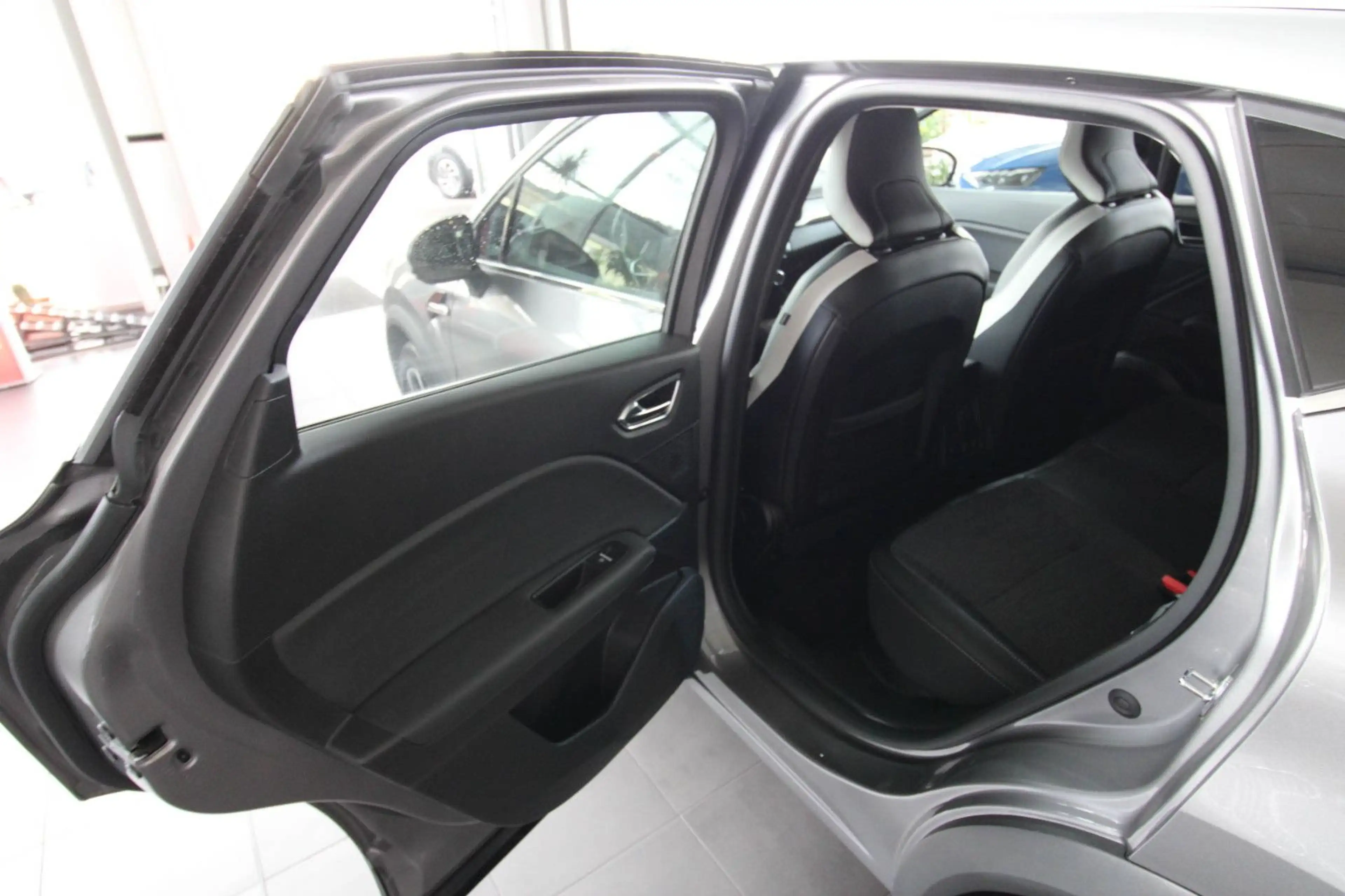 Renault Captur II Intens/LED/ACC/Virtual/Navi/DAB+/360° — photo 9