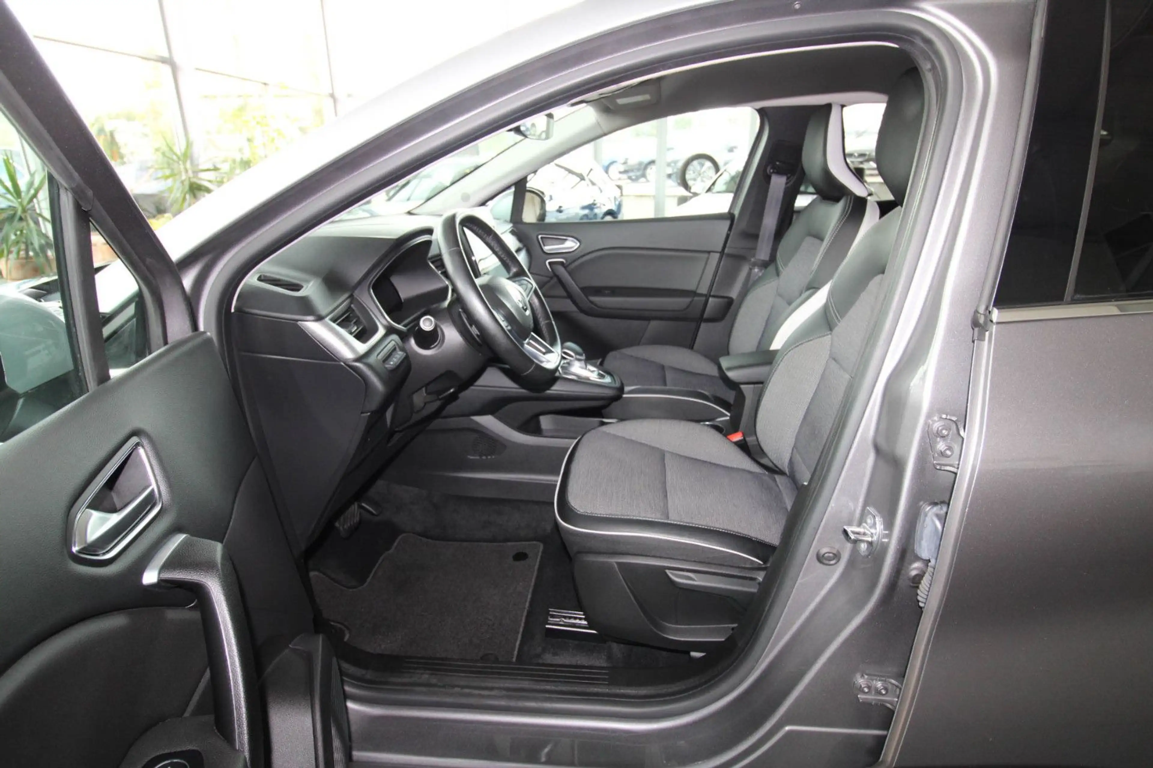 Renault Captur II Intens/LED/ACC/Virtual/Navi/DAB+/360° — photo 11