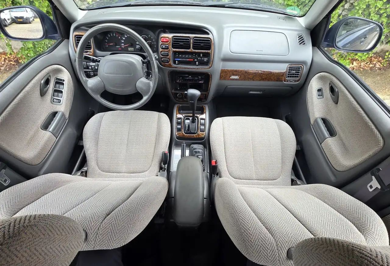Suzuki Grand Vitara 2.5 V6 Automaat 4x4 Trekhaak Airco cruise APk, foto 9
