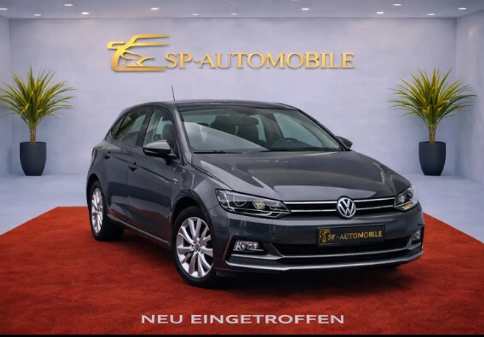 Volkswagen Polo 1,0 Grau - 1