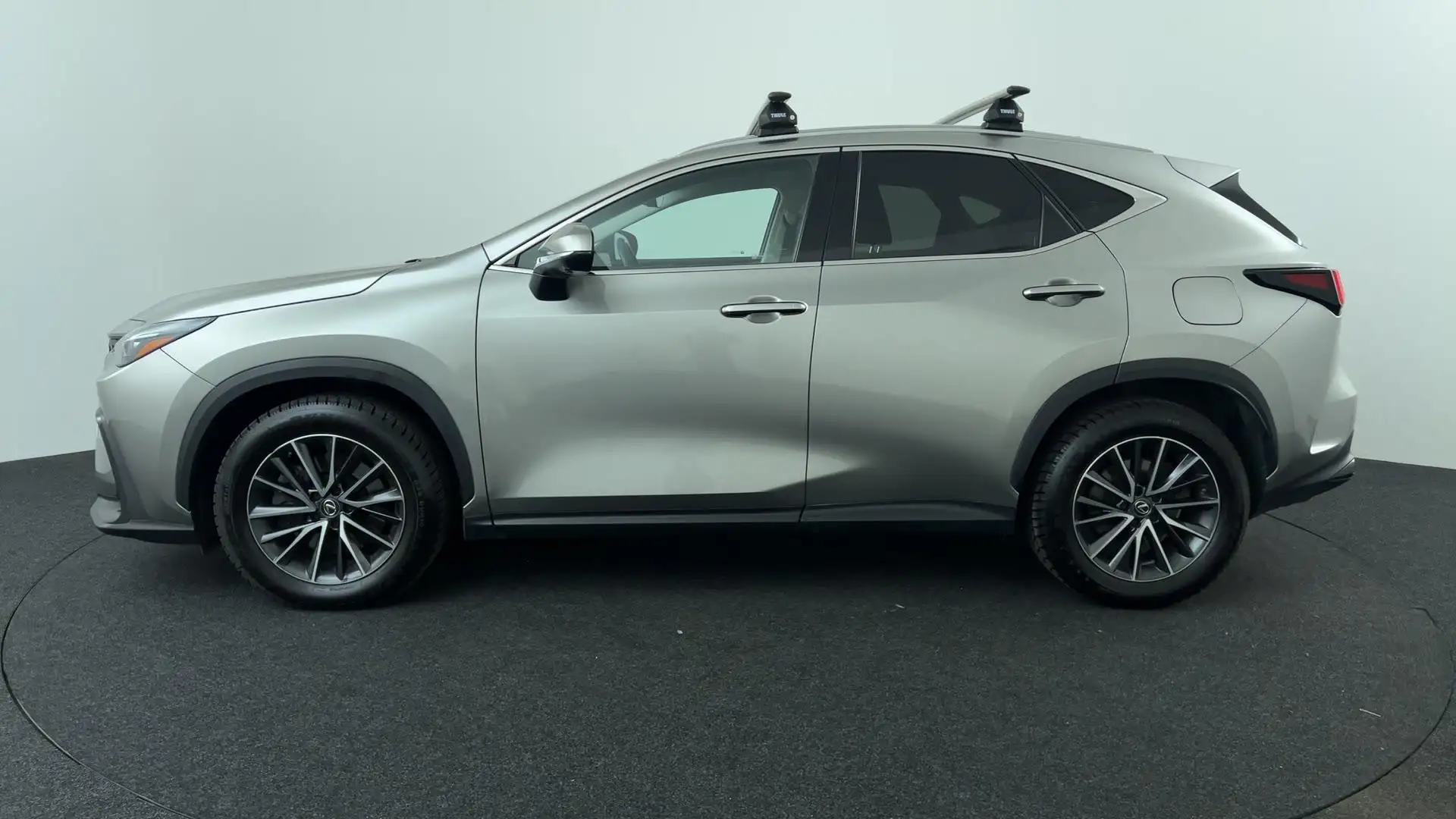 Lexus NX 450h+ NX AWD Executive Line Grau - 2