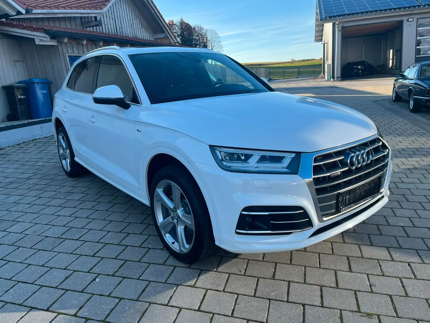 Audi Q5 Quattro 40 TDI S tr Sport/S line/Pano/Leder/ Weiß - 1