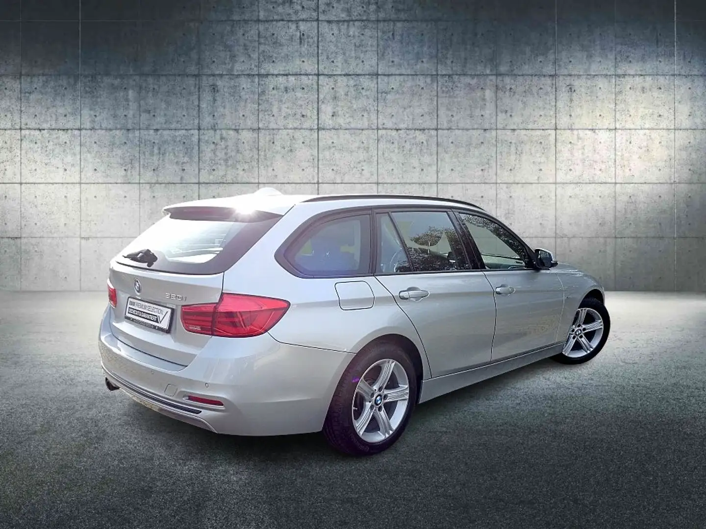 BMW 320 i Touring,SportLine,Shzg,Pano,NaviProf,el.AHK Gris - 2