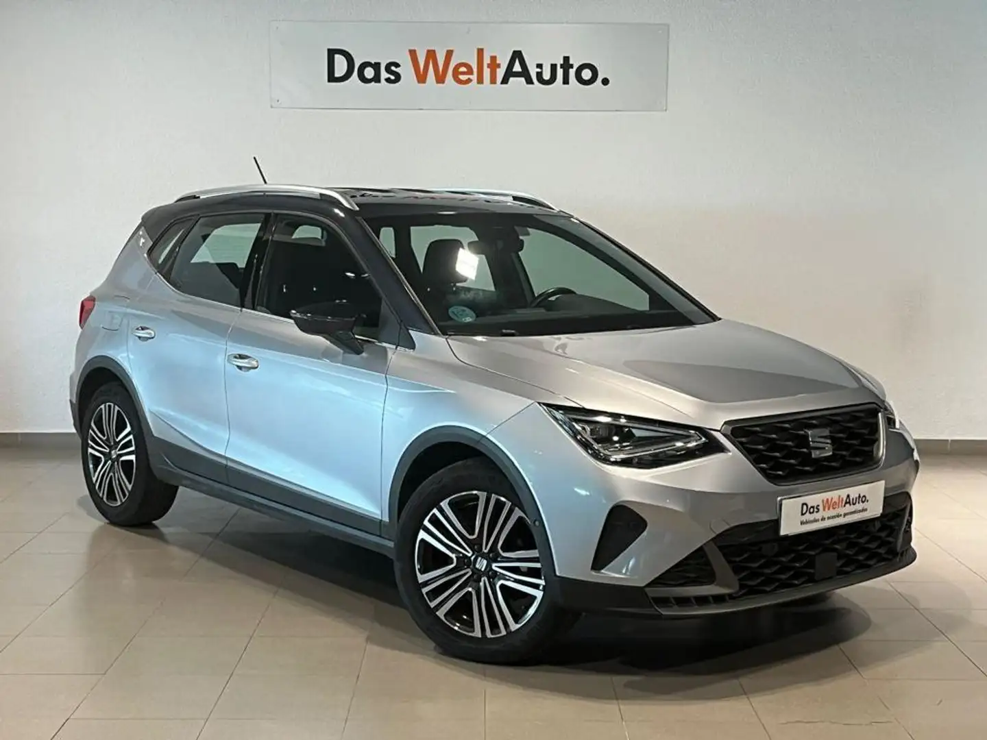 SEAT Arona 1.0 TSI S&S FR XM 110 Plateado - 1