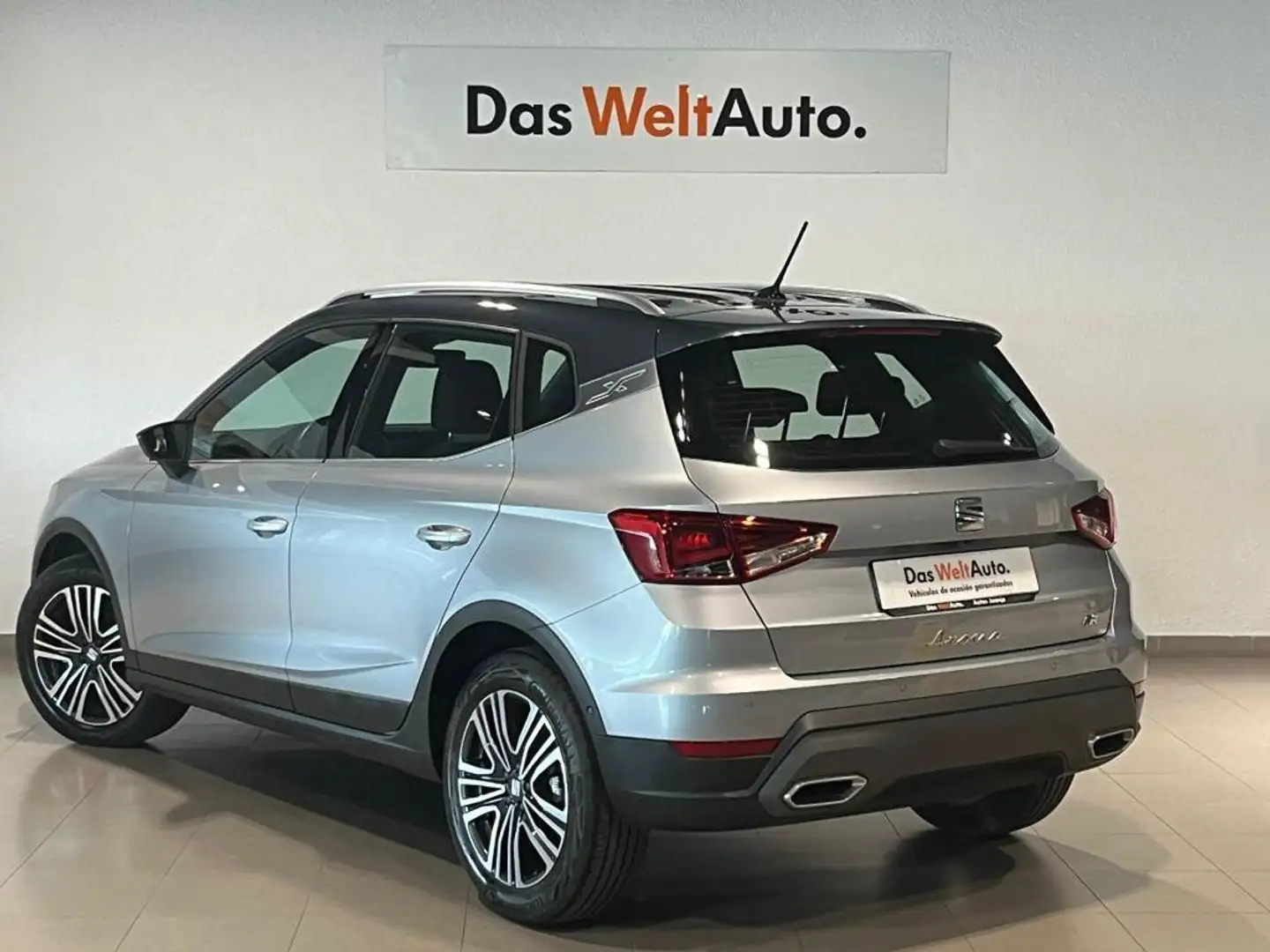 SEAT Arona 1.0 TSI S&S FR XM 110 Argent - 2