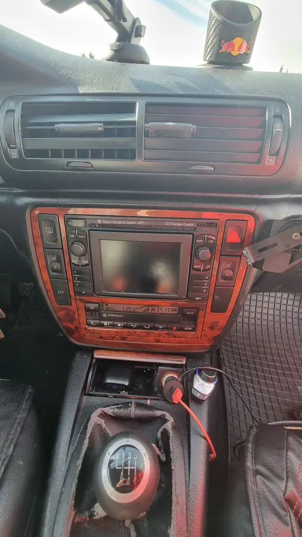 Volkswagen Passat 1.9 TDI 4Motion Comfortline Family - 1