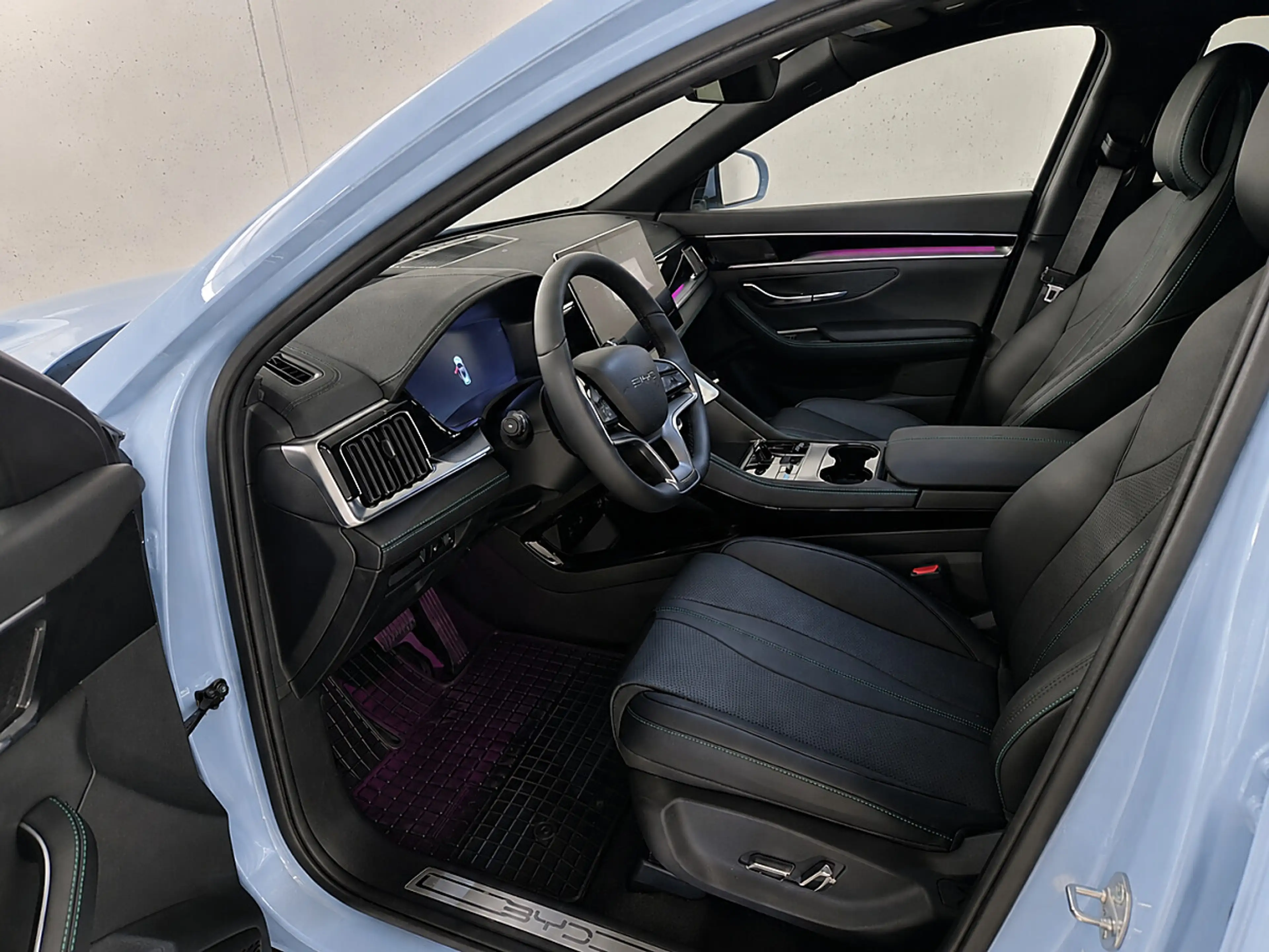 BYD Seal U DM-i PHEV 26,6kWh Comfort Österreich Paket, Inn... — photo 9