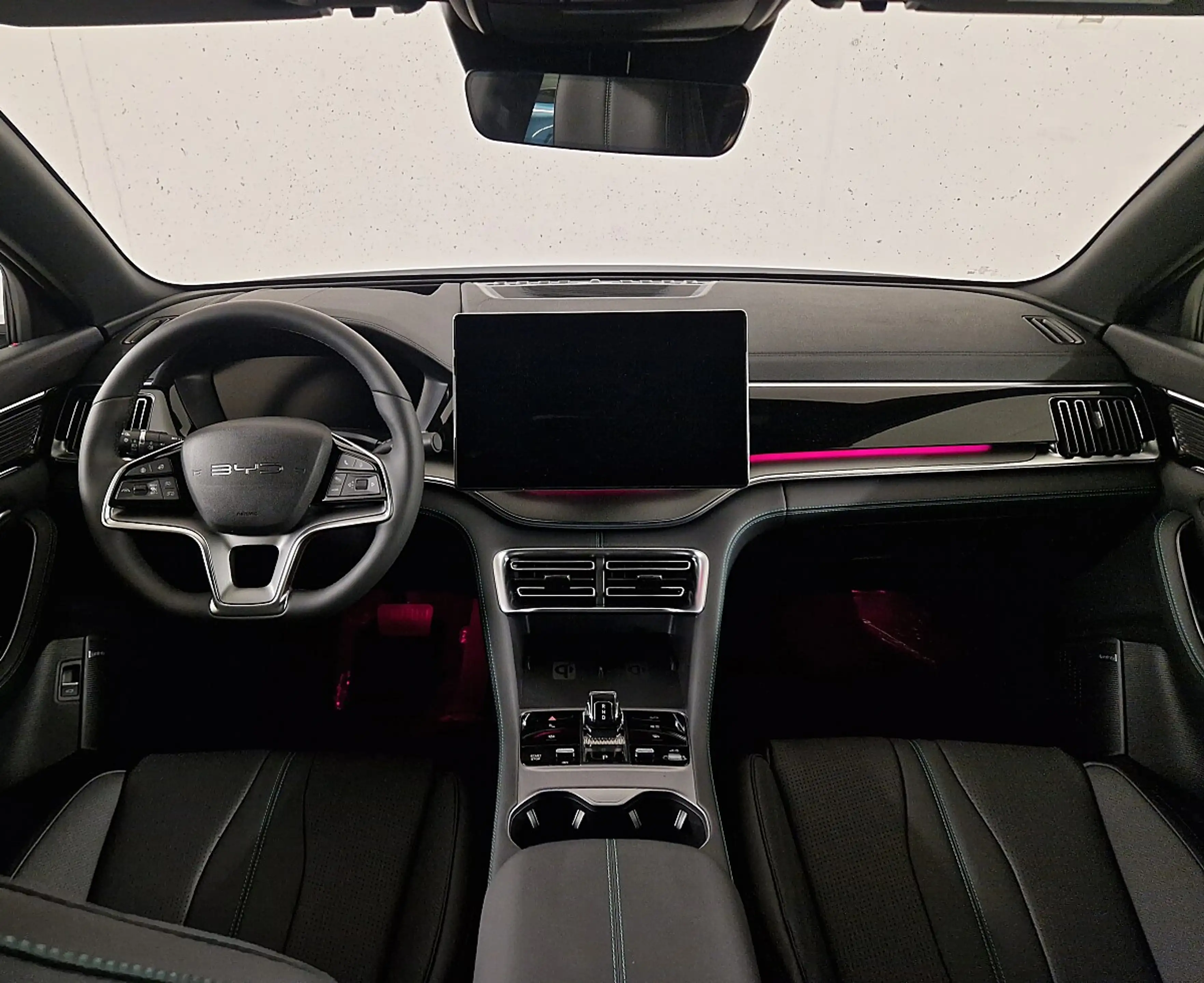 BYD Seal U DM-i PHEV 26,6kWh Comfort Österreich Paket, Inn... — photo 10