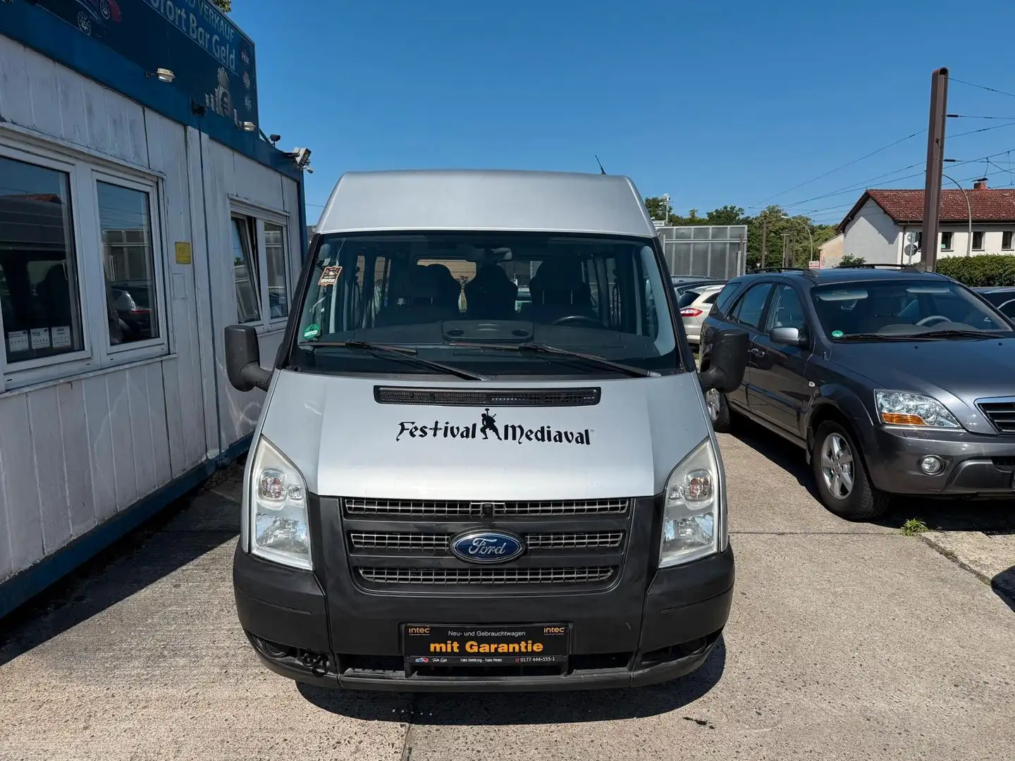 Ford Transit Kombi FT 300 K*AHK*7 Sitze* Plateado - 2