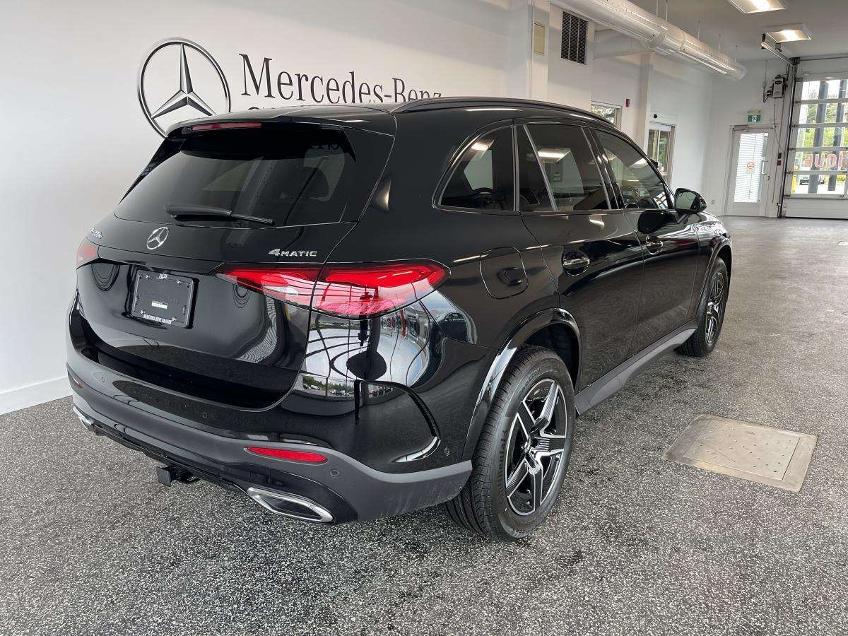 2027 Mercedes-Benz GLC GLC 350e VUS 4MATIC — снимка 1
