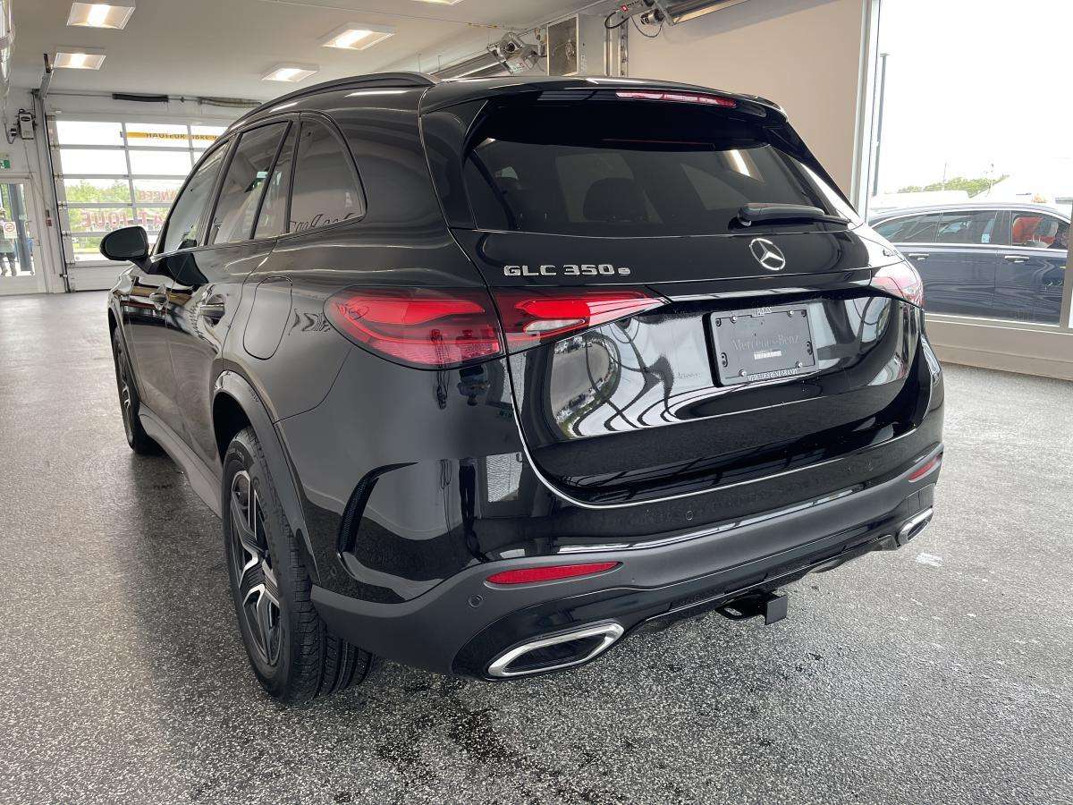 2027 Mercedes-Benz GLC GLC 350e VUS 4MATIC — снимка 1