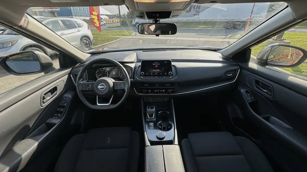 Nissan Rogue fotografie Nissan Rogue