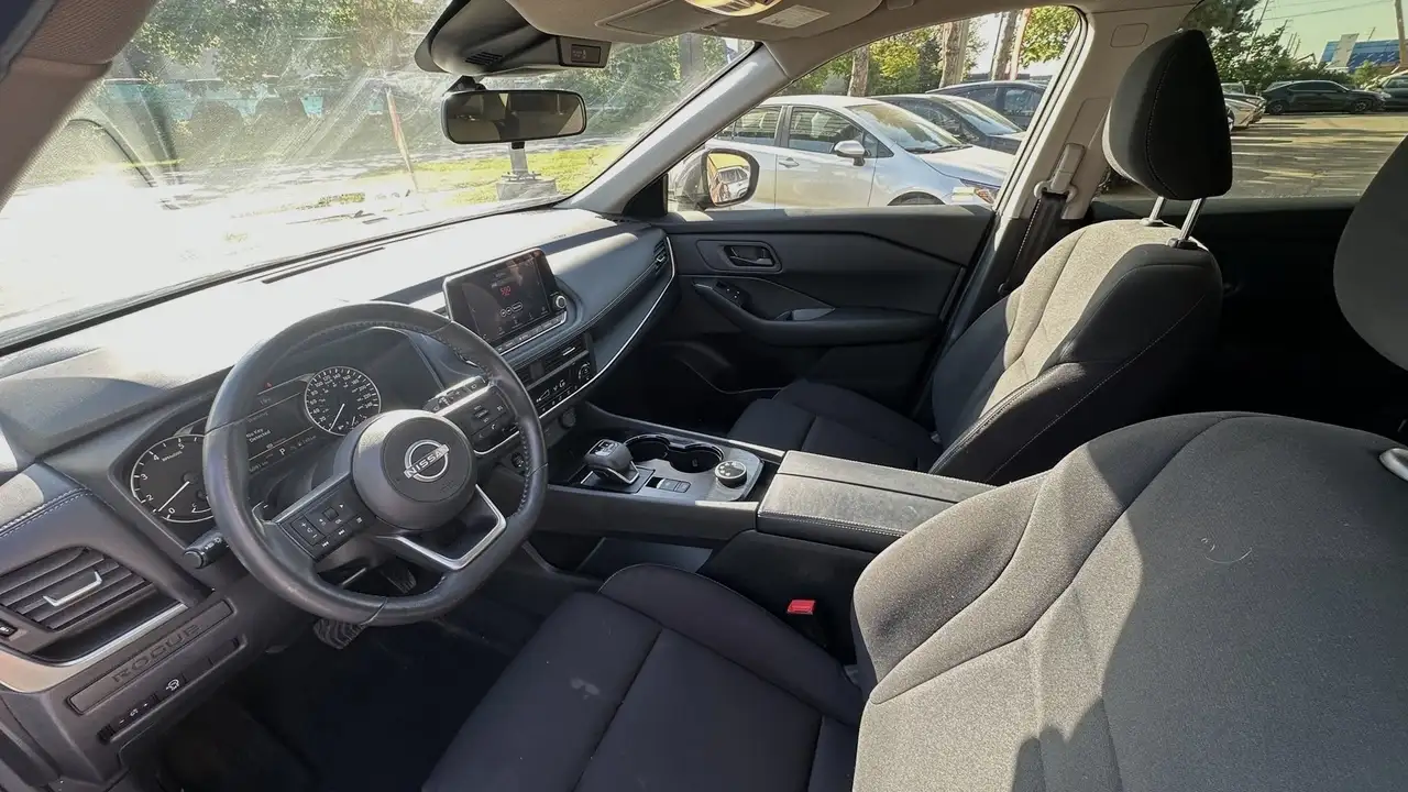 Nissan Rogue fotografie Nissan Rogue