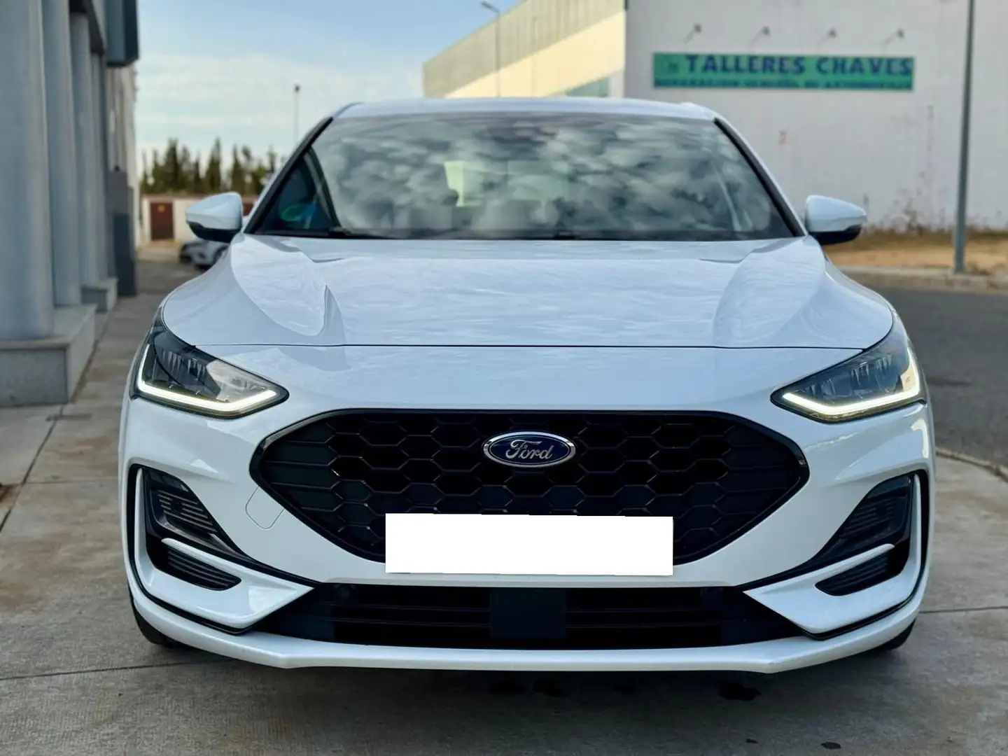 Ford Focus 1.0 Ecoboost MHEV ST-Line 125 Blanco - 2