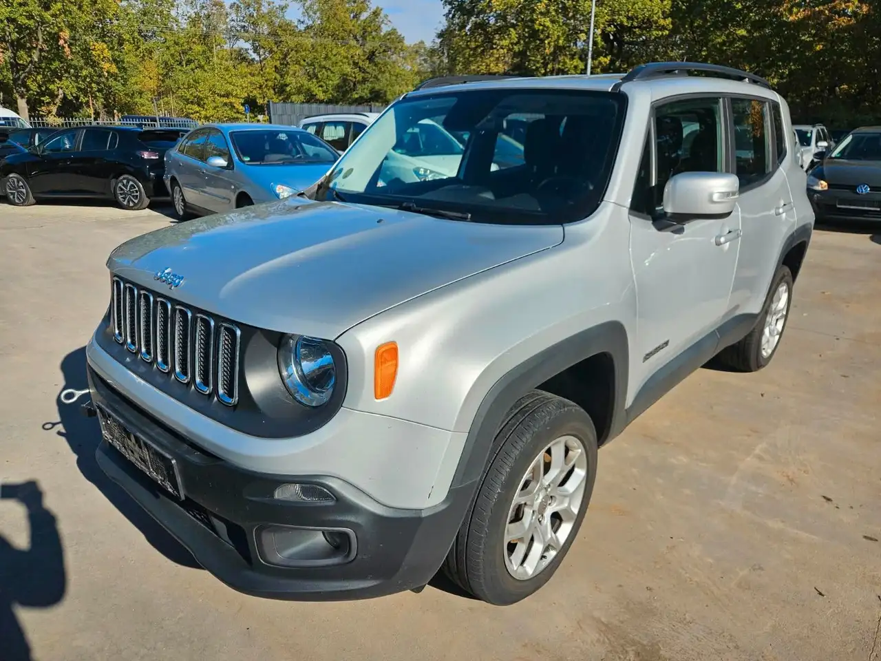 JEEP RENEGADE LONGITUDE 4WD - 140 ch - 120 699KMS - VOLANT EN CUIR